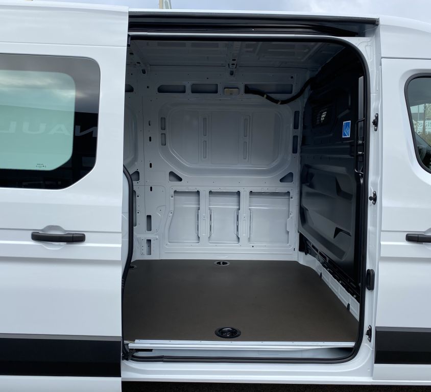 Bild 7 - Master 3,5t BLUE dCi 150 3,5t L2H2 Extra