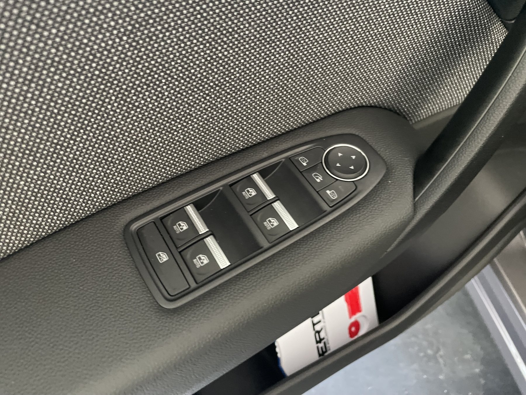 Bild 26 - Arkana 1.3 TCe 160 Mild-Hyb. Esprit Alpine EU6e