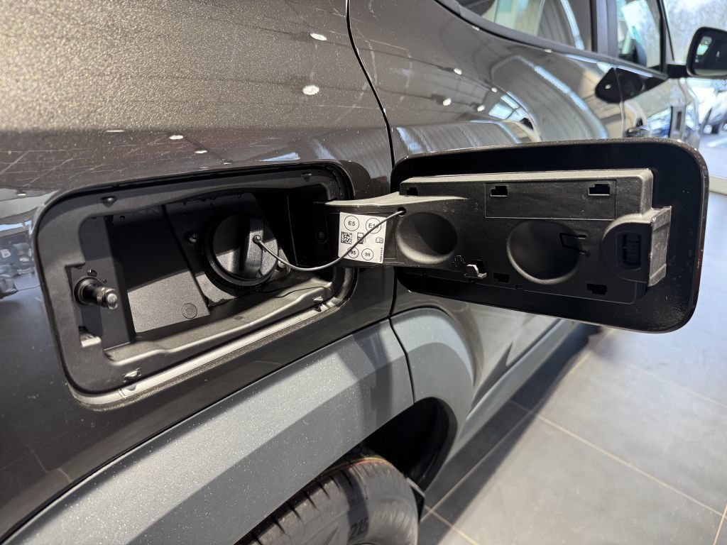 Bild 23 - Duster Neuer  Journey HYBRID 140 ABS Fahrerairba