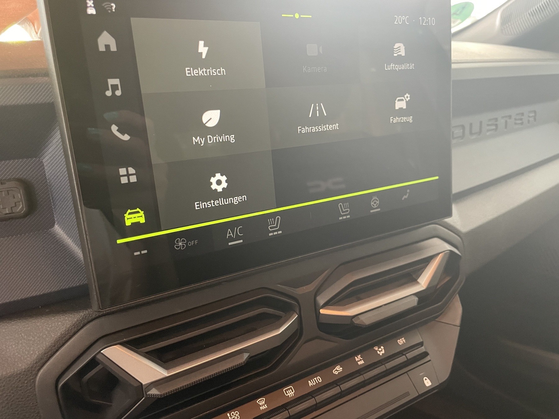 Bild 41 - Duster Neuer  Journey HYBRID 140 ABS Fahrerairba