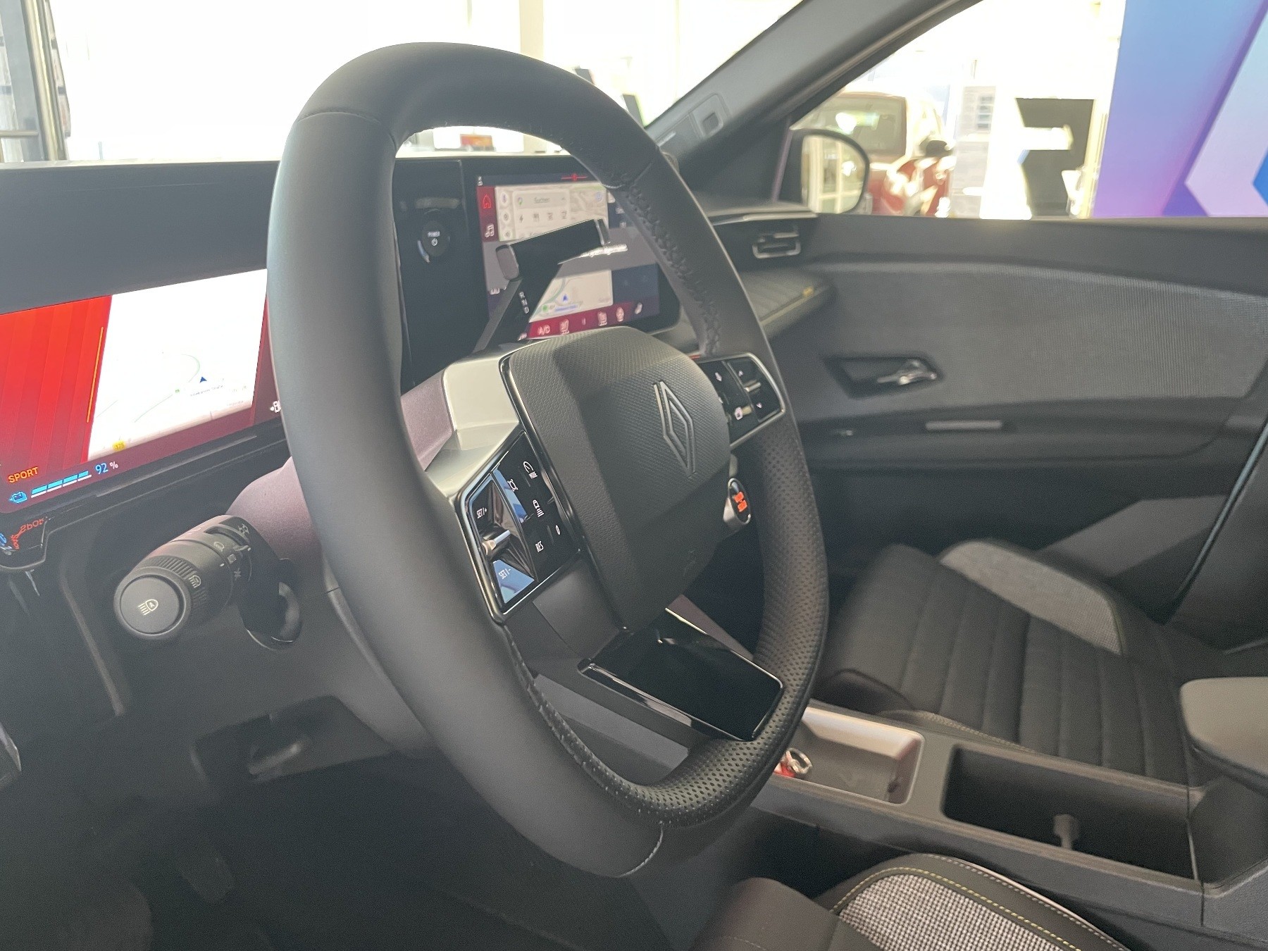 Bild 29 - R 4 E-Tech Iconic 150 Comfort Range