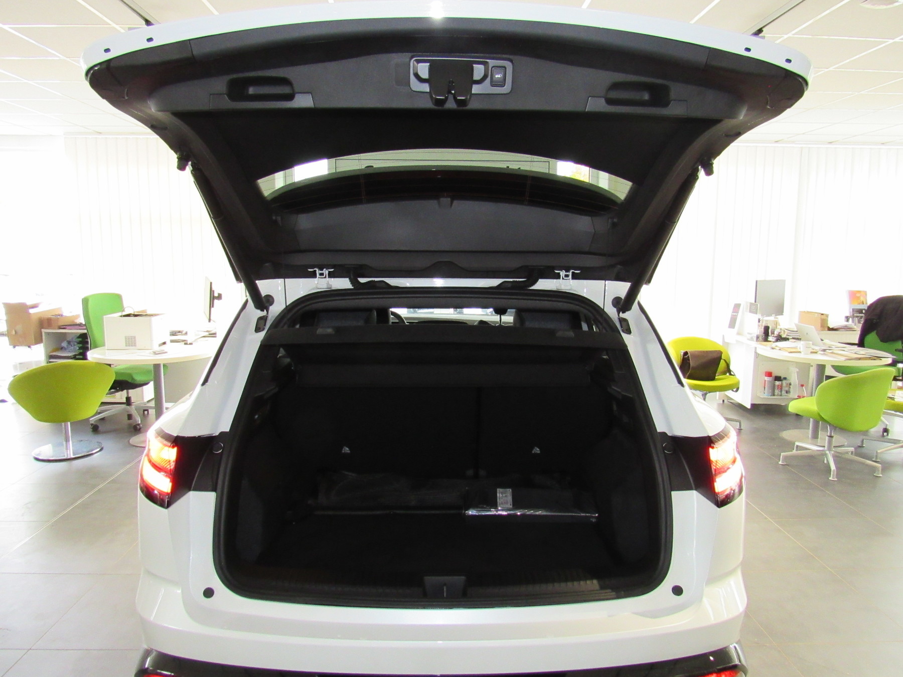 Bild 16 - Austral Techno Mild Hybrid 160 Automatik