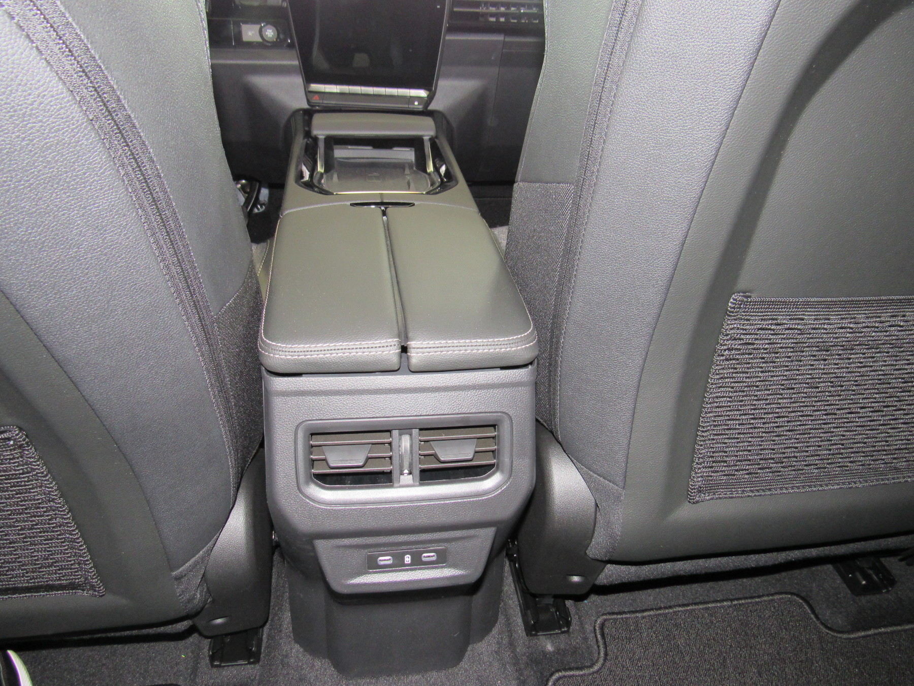 Bild 31 - Austral Techno Mild Hybrid 160 Automatik