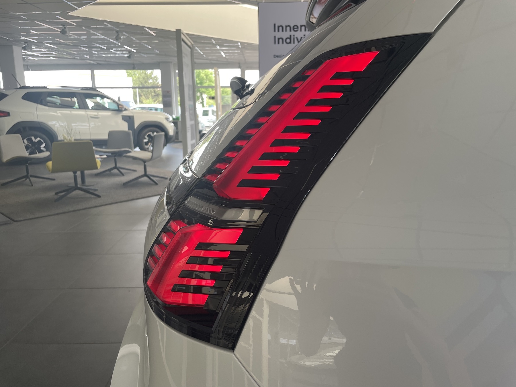 Bild 16 - R 5 E-Tech 100% electric 120 Techno 120 Urban Ra