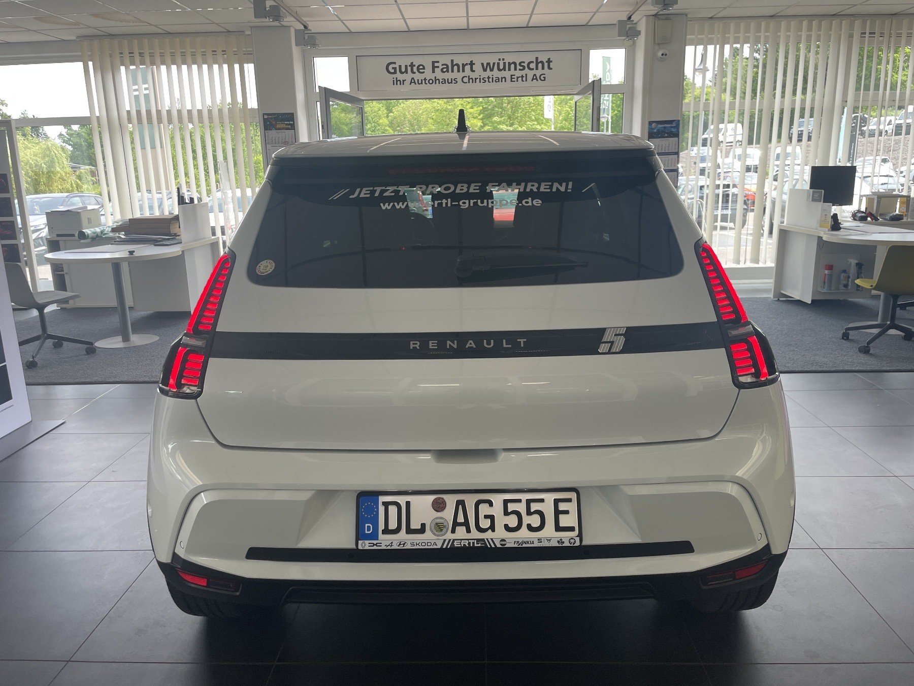 Bild 18 - R 5 E-Tech 100% electric 120 Techno 120 Urban Ra