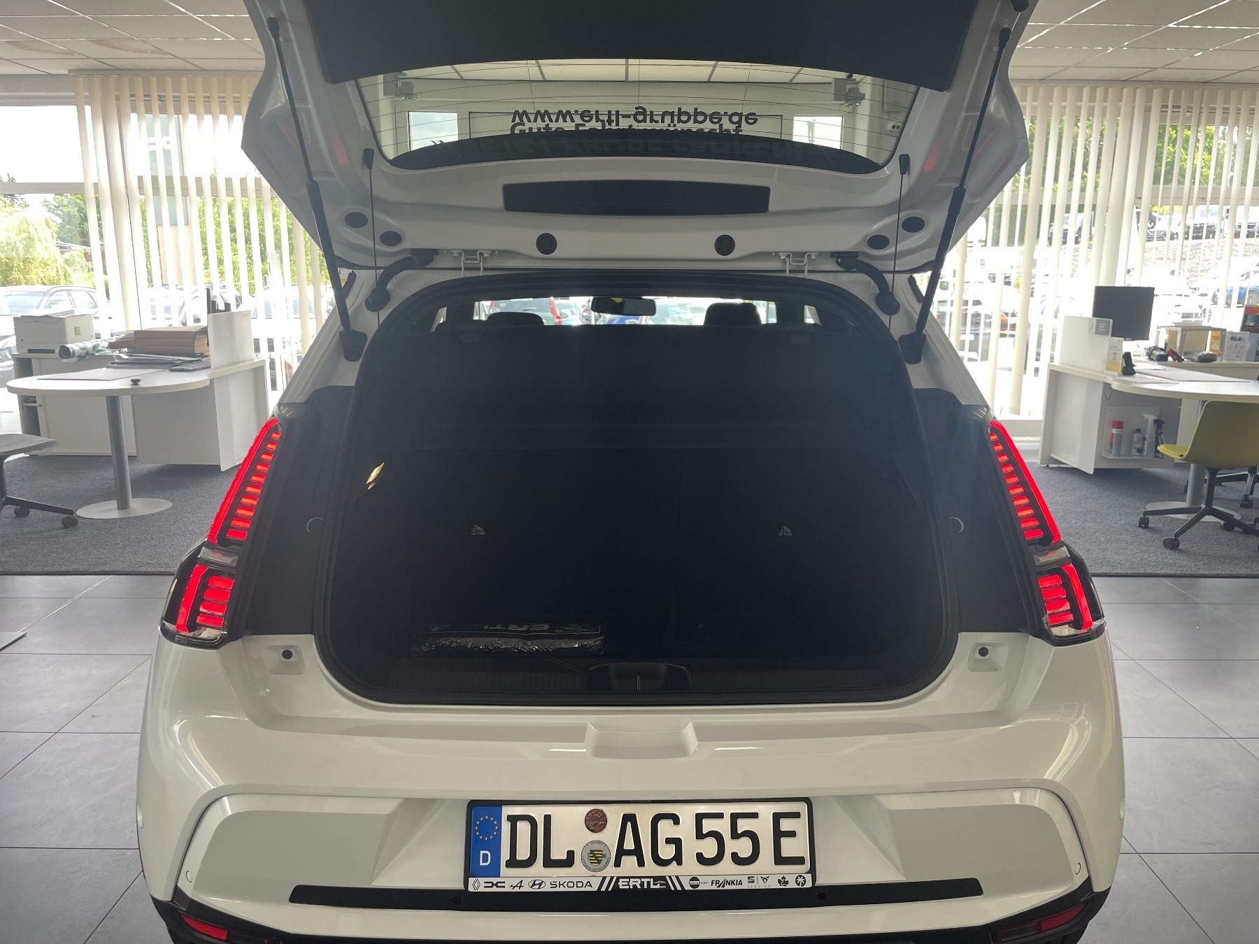 Bild 22 - R 5 E-Tech 100% electric 120 Techno 120 Urban Ra
