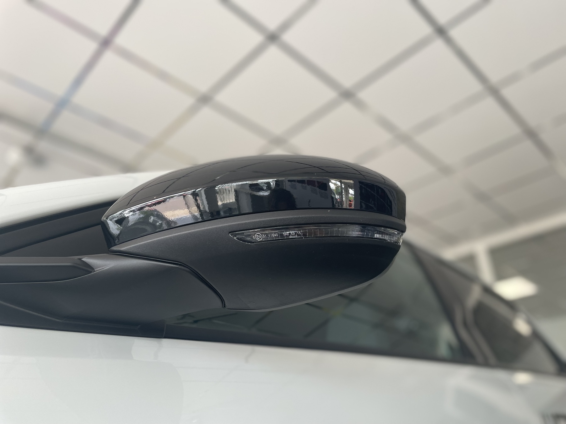 Bild 26 - R 5 E-Tech 100% electric 120 Techno 120 Urban Ra