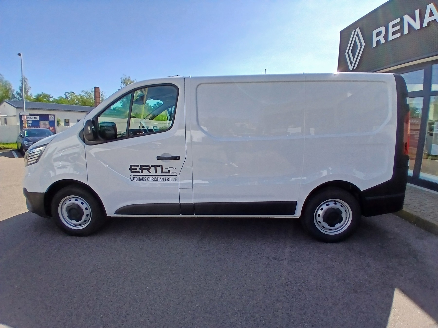 Bild 24 - Trafic 2.0 BLUE dCi 130 L1H1 2,8t Komfort