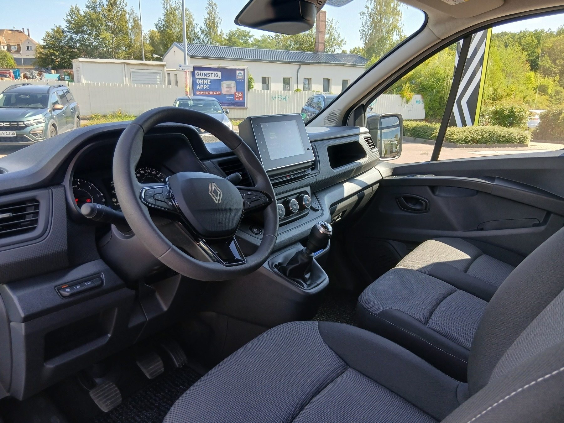 Bild 29 - Trafic 2.0 BLUE dCi 130 L1H1 2,8t Komfort