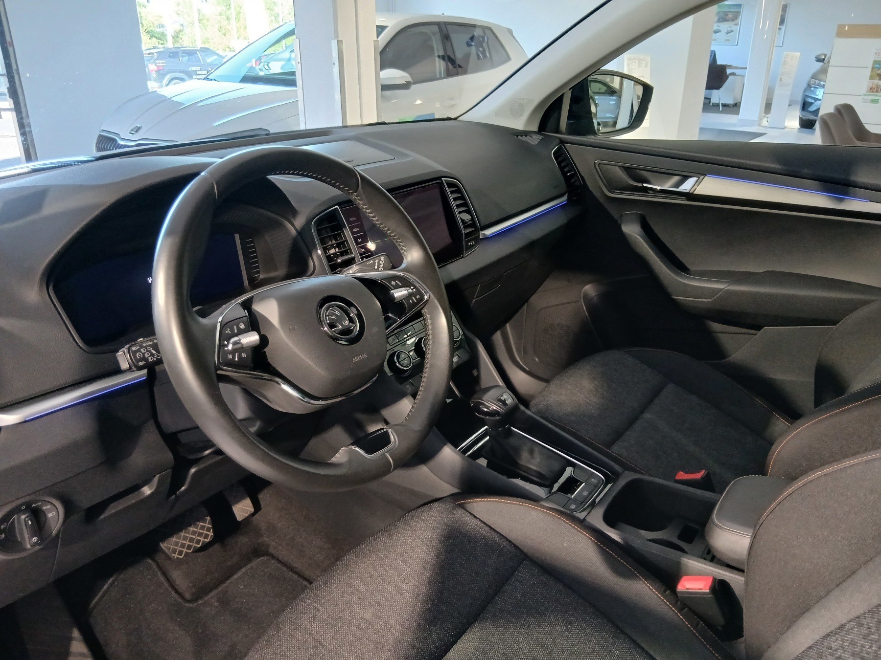 Bild 29 - Karoq 2.0 TDI Clever 4x4 ABS Fahrerairbag ESP ZV