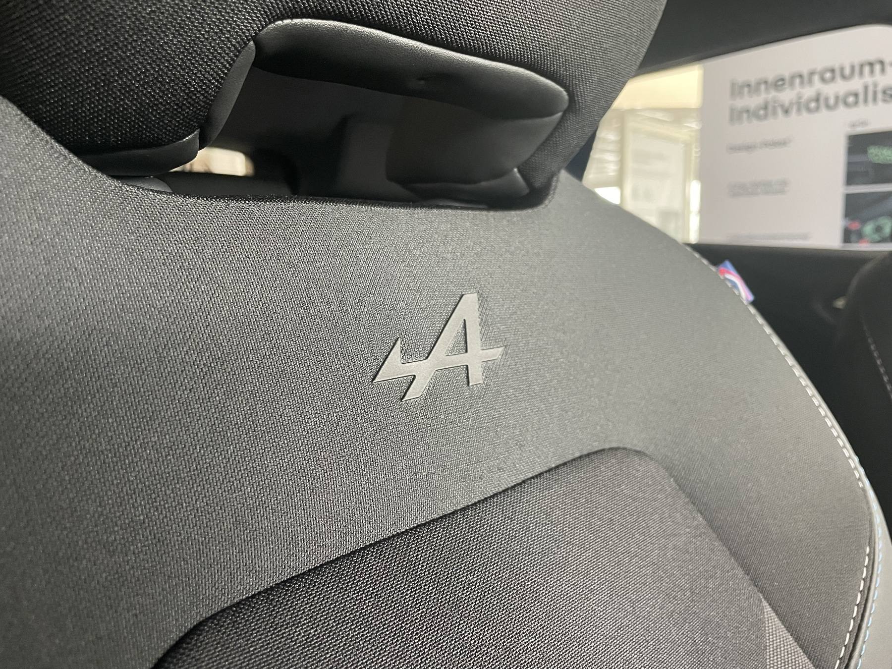Bild 14 - Symbioz 1.3 Mild-Hybrid 140 Esprit Alpine