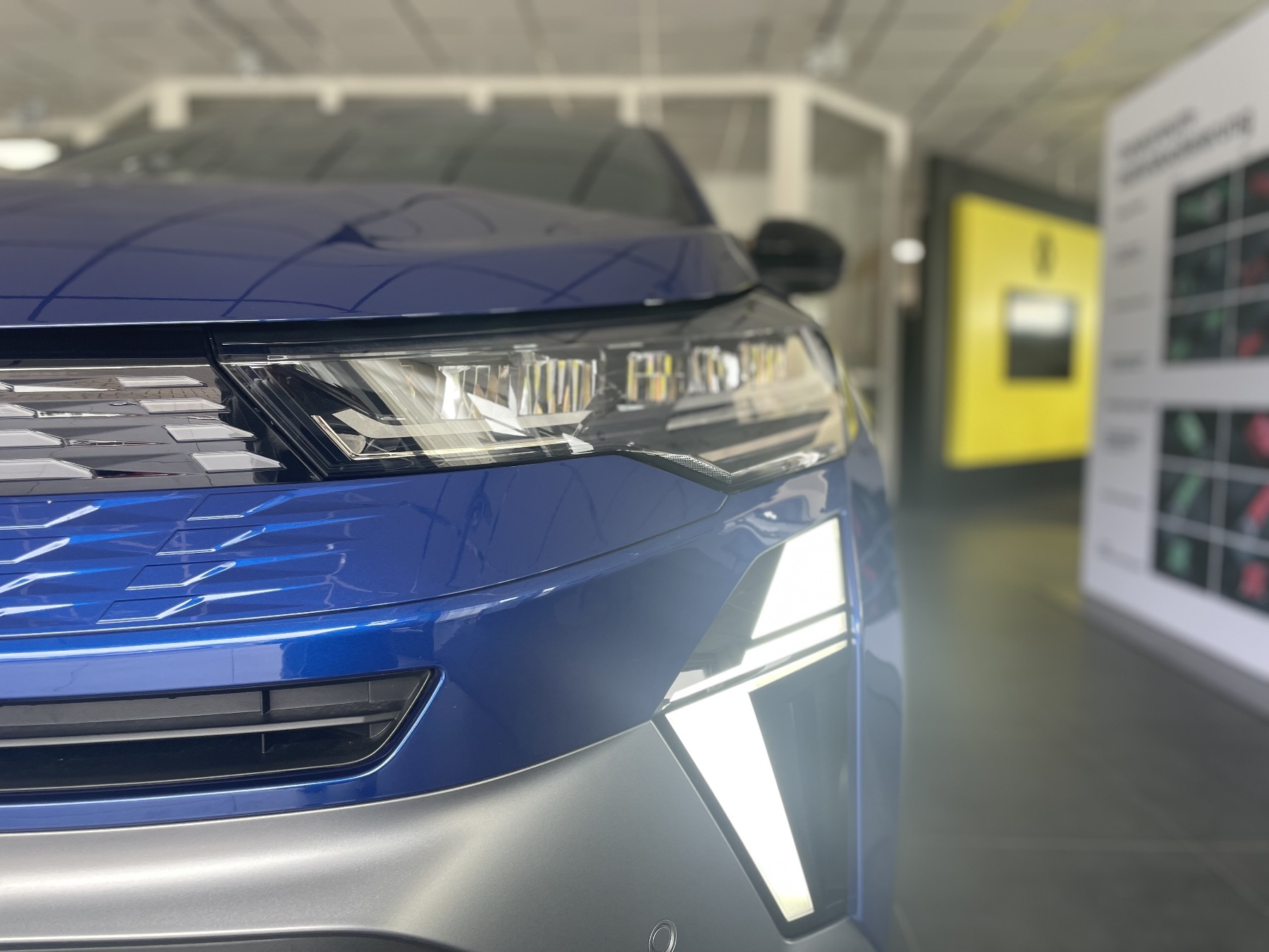 Bild 3 - Symbioz 1.3 Mild-Hybrid 140 Esprit Alpine