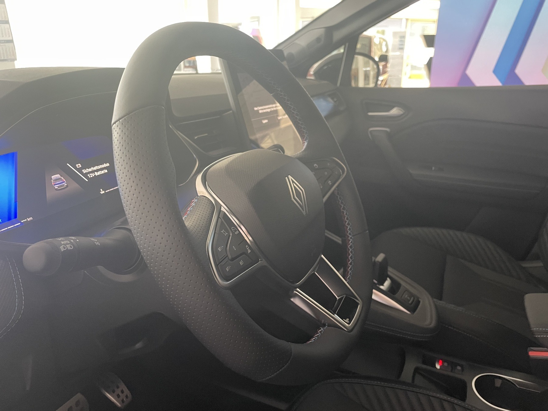 Bild 36 - Symbioz 1.3 Mild-Hybrid 140 Esprit Alpine