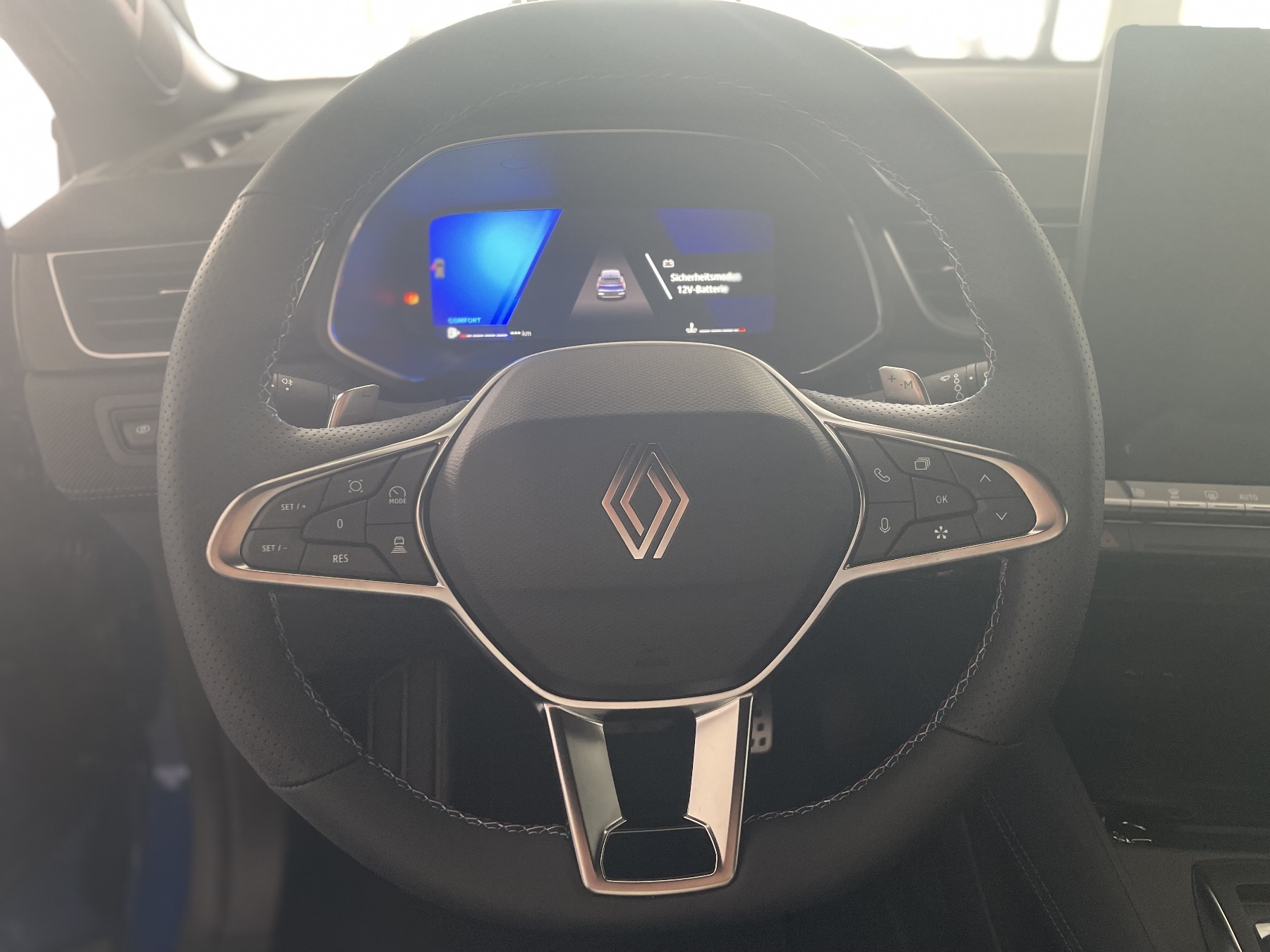 Bild 37 - Symbioz 1.3 Mild-Hybrid 140 Esprit Alpine
