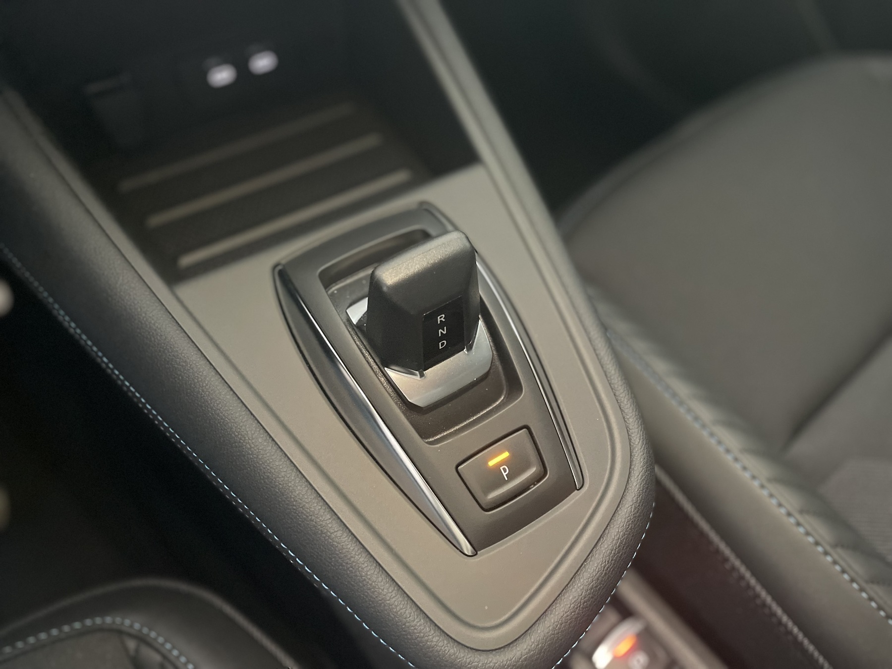 Bild 49 - Symbioz 1.3 Mild-Hybrid 140 Esprit Alpine