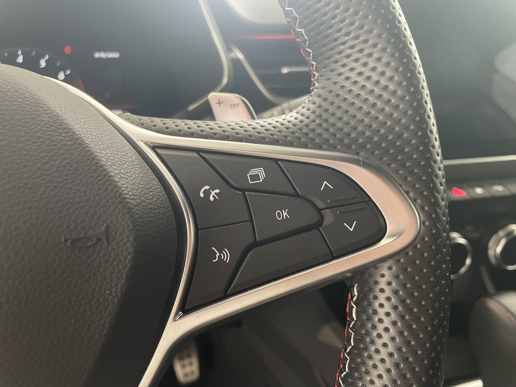 Bild 38 - Arkana 1.3 TCe 160 Mild-Hybrid R.S. Line