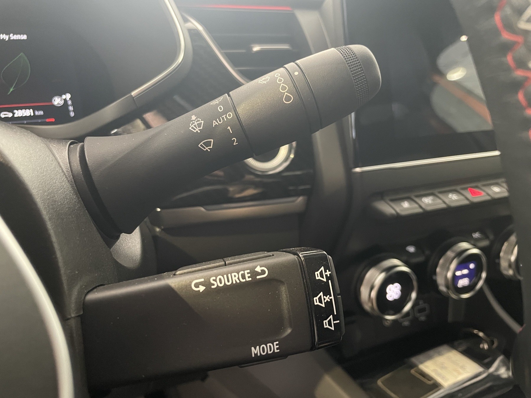 Bild 40 - Arkana 1.3 TCe 160 Mild-Hybrid R.S. Line