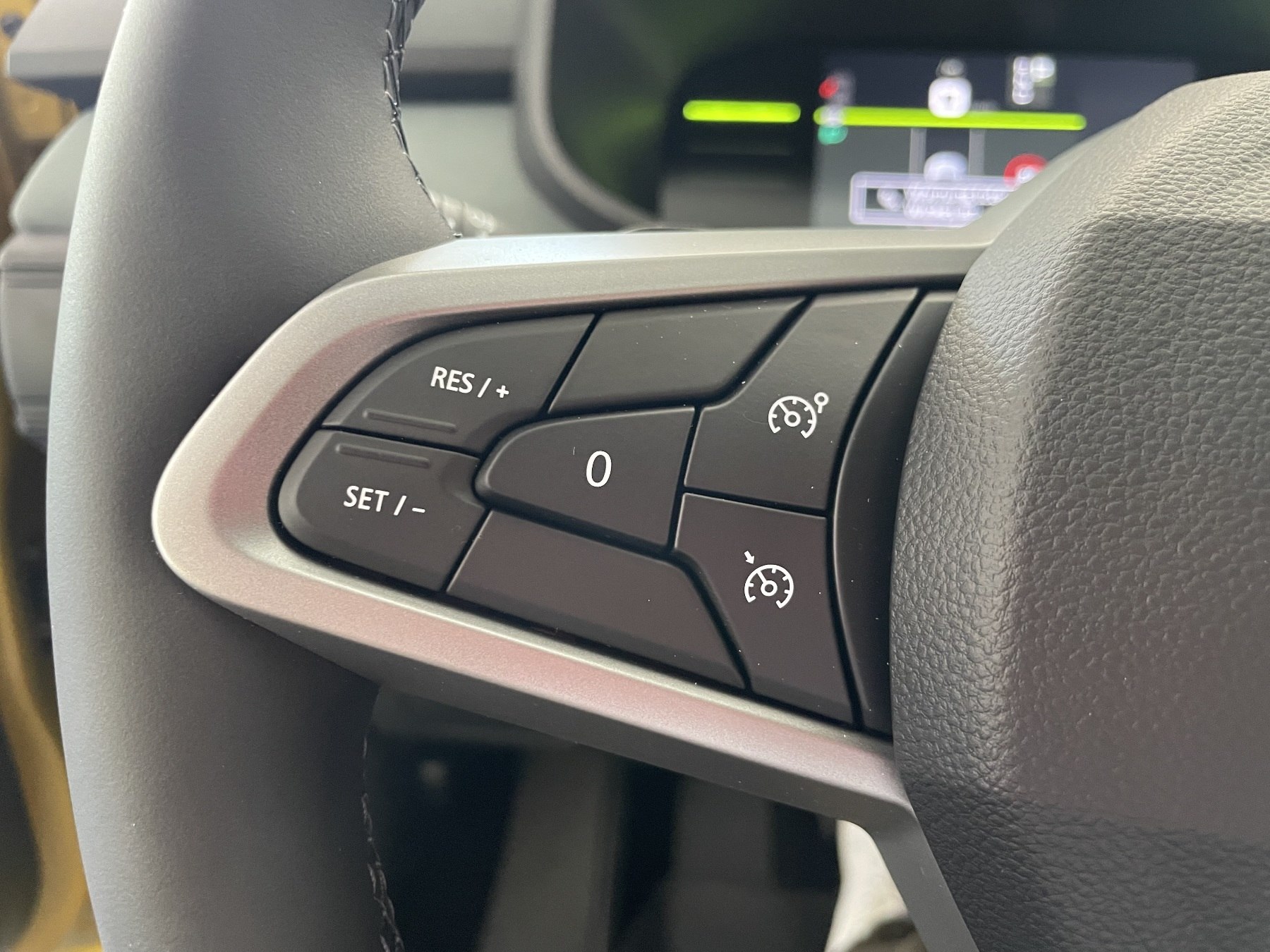 Bild 28 - Sandero Stepway Extreme III 1.2 ECO-G 120