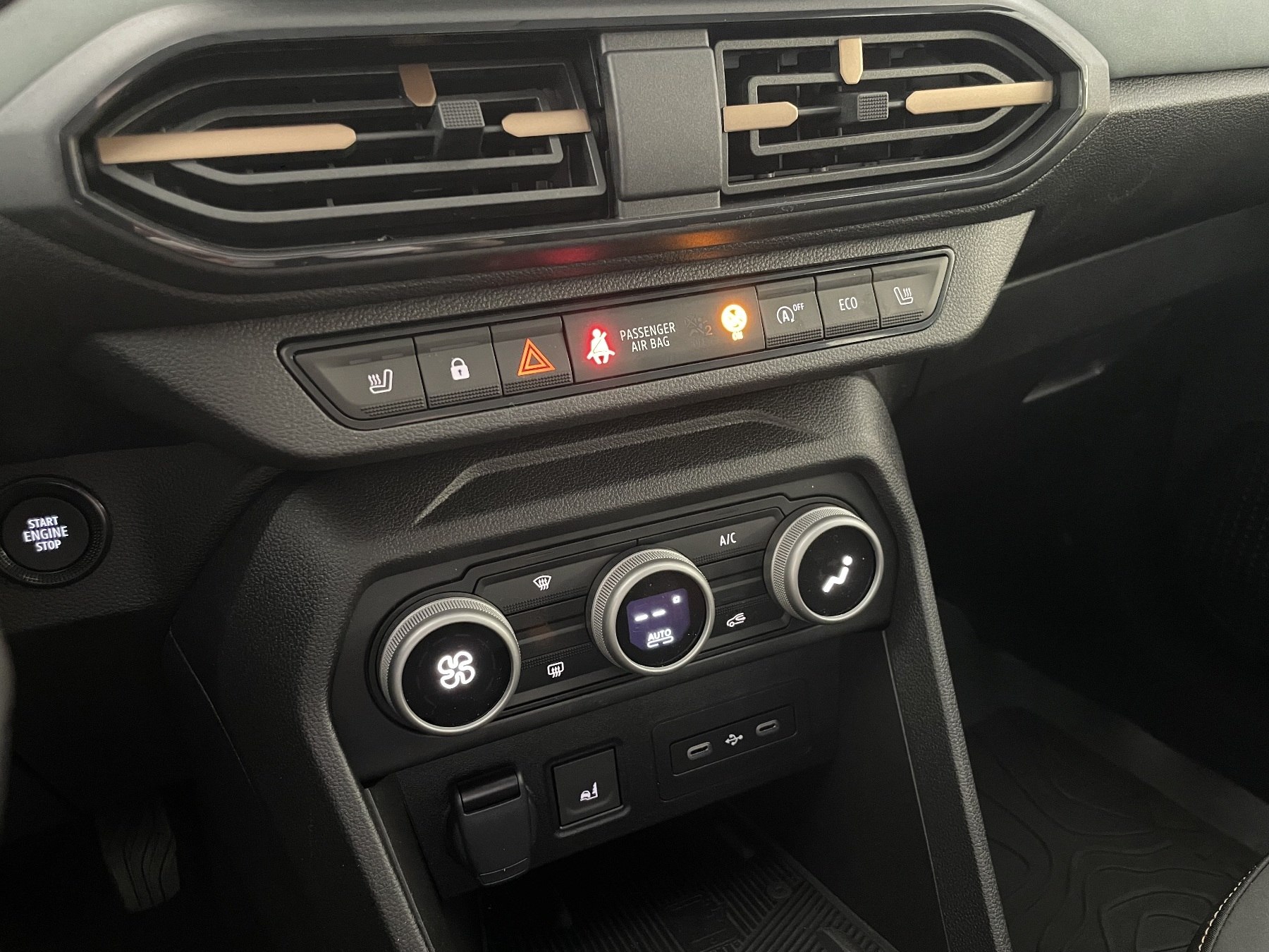 Bild 38 - Sandero Stepway Extreme III 1.2 ECO-G 120