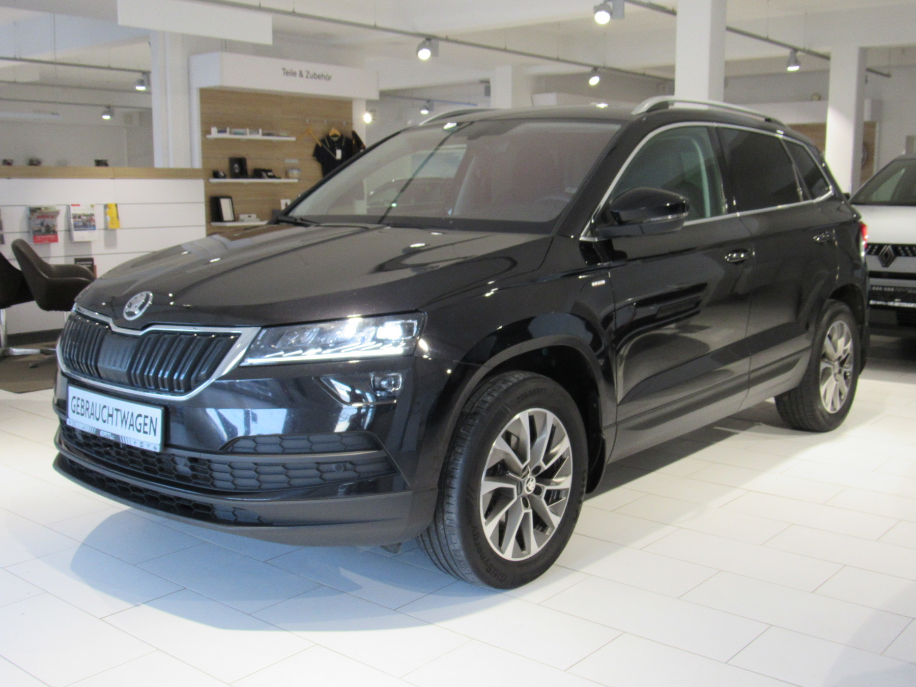 Bild 1 - Karoq 2.0 TDI Clever 4x4 ABS Fahrerairbag ESP LE