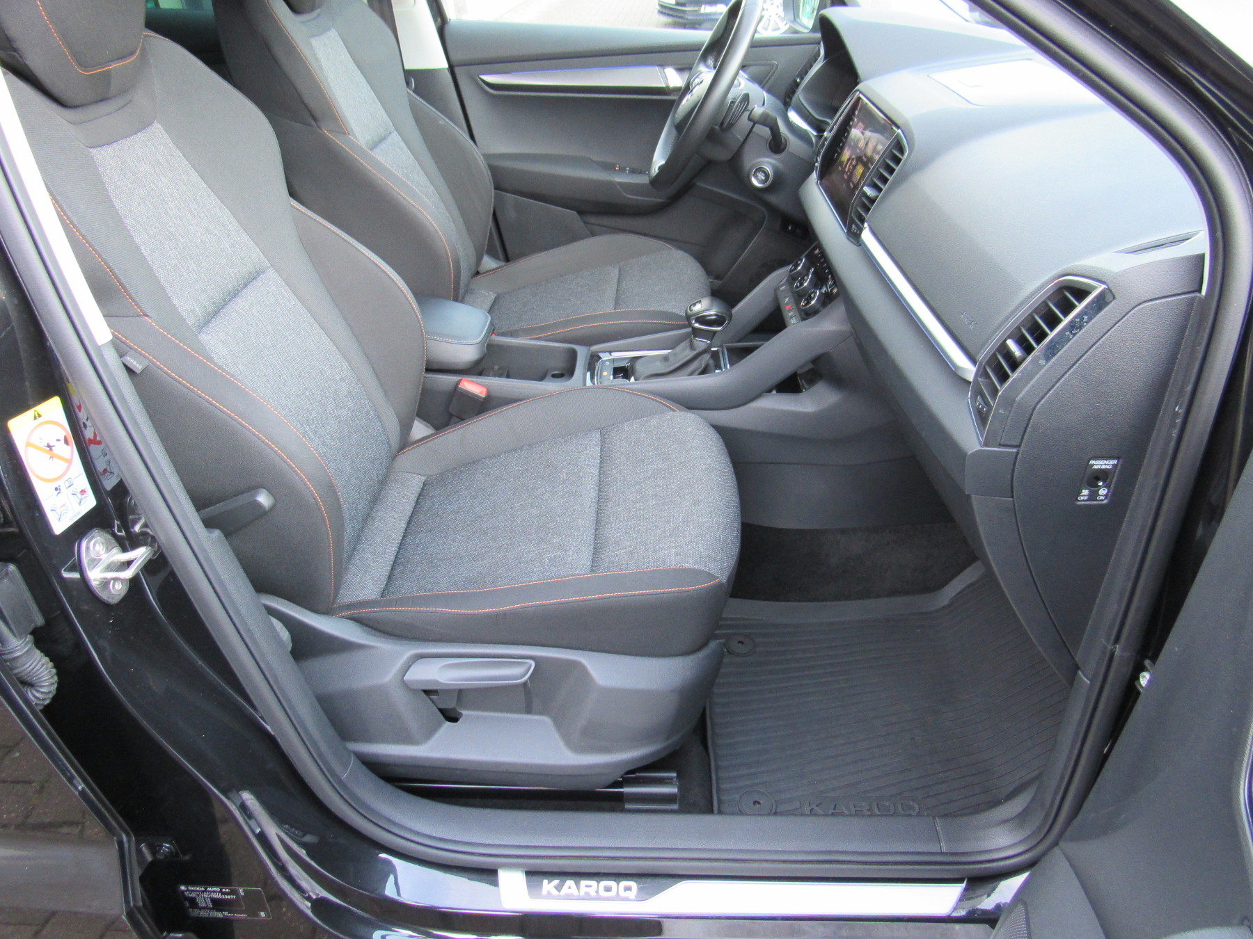 Bild 19 - Karoq 2.0 TDI Clever 4x4 ABS Fahrerairbag ESP LE
