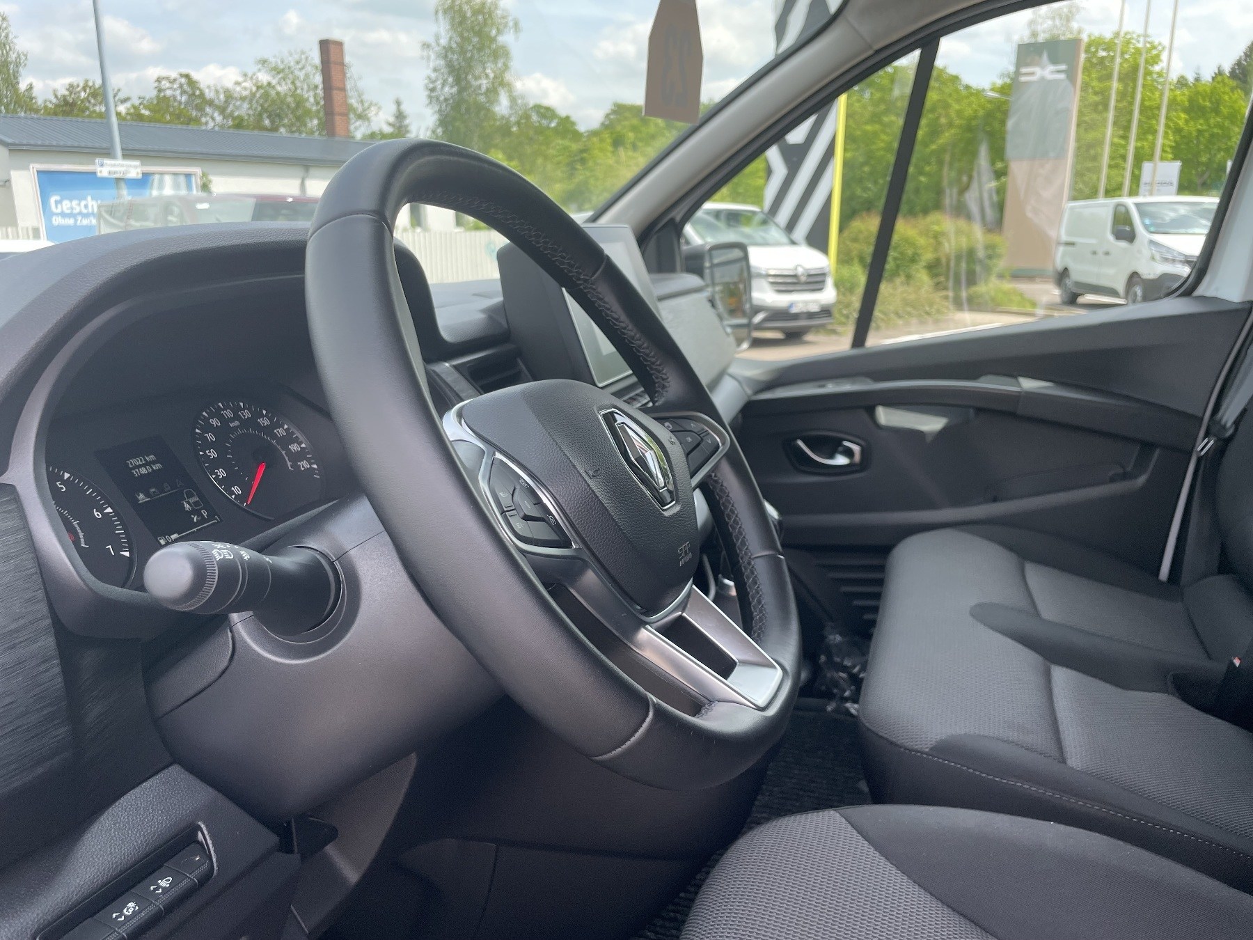 Bild 26 - Trafic Doppelkabine L1H1 3,0t 2.0 dCi 150