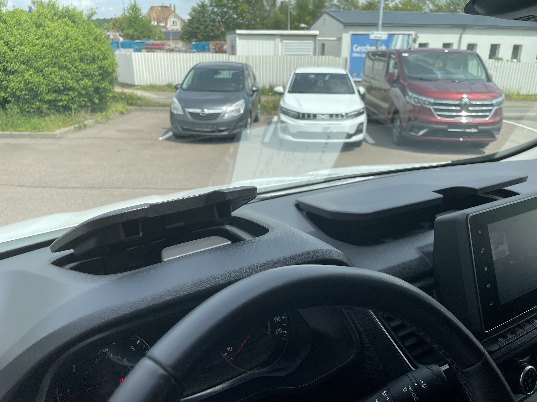 Bild 40 - Trafic Doppelkabine L1H1 3,0t 2.0 dCi 150