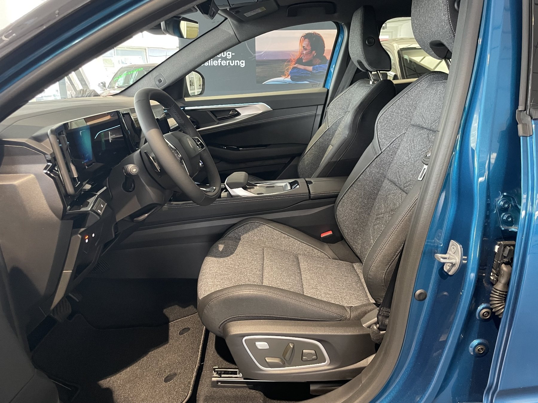 Bild 32 - Austral Full Hybrid E-Tech 200PS Techno