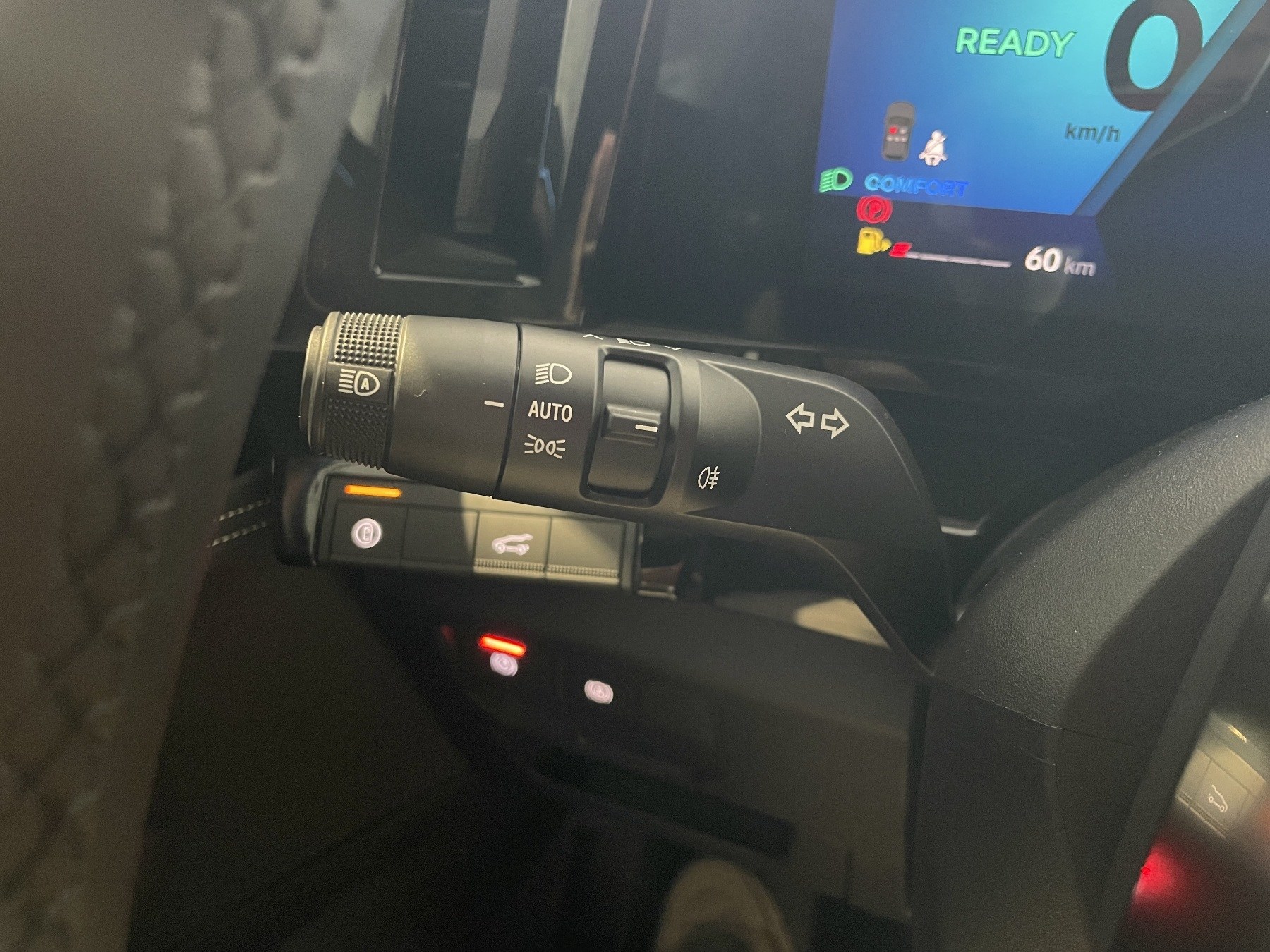 Bild 40 - Austral Full Hybrid E-Tech 200PS Techno