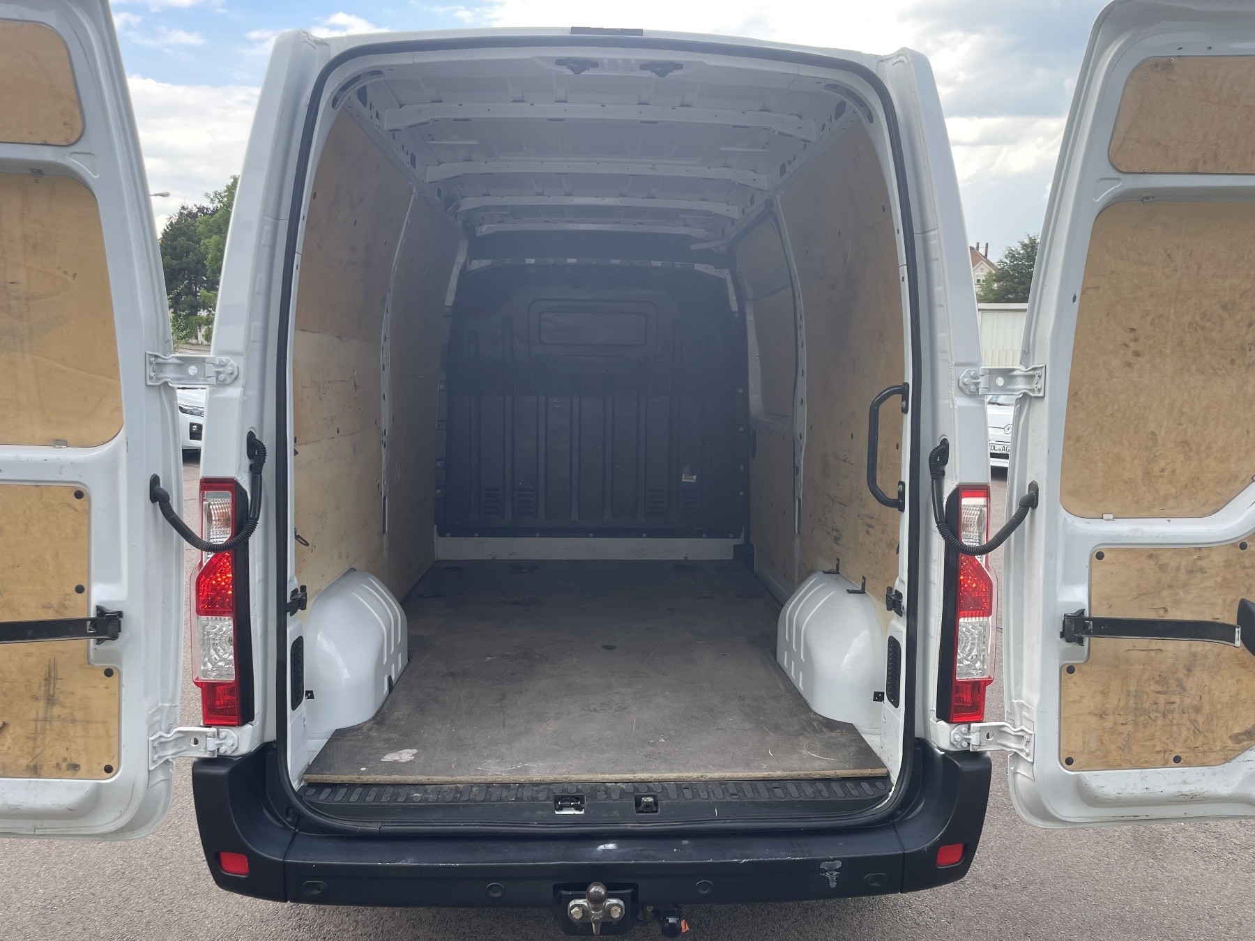Bild 13 - Master KA dCi 135 L2H2 3,3t l