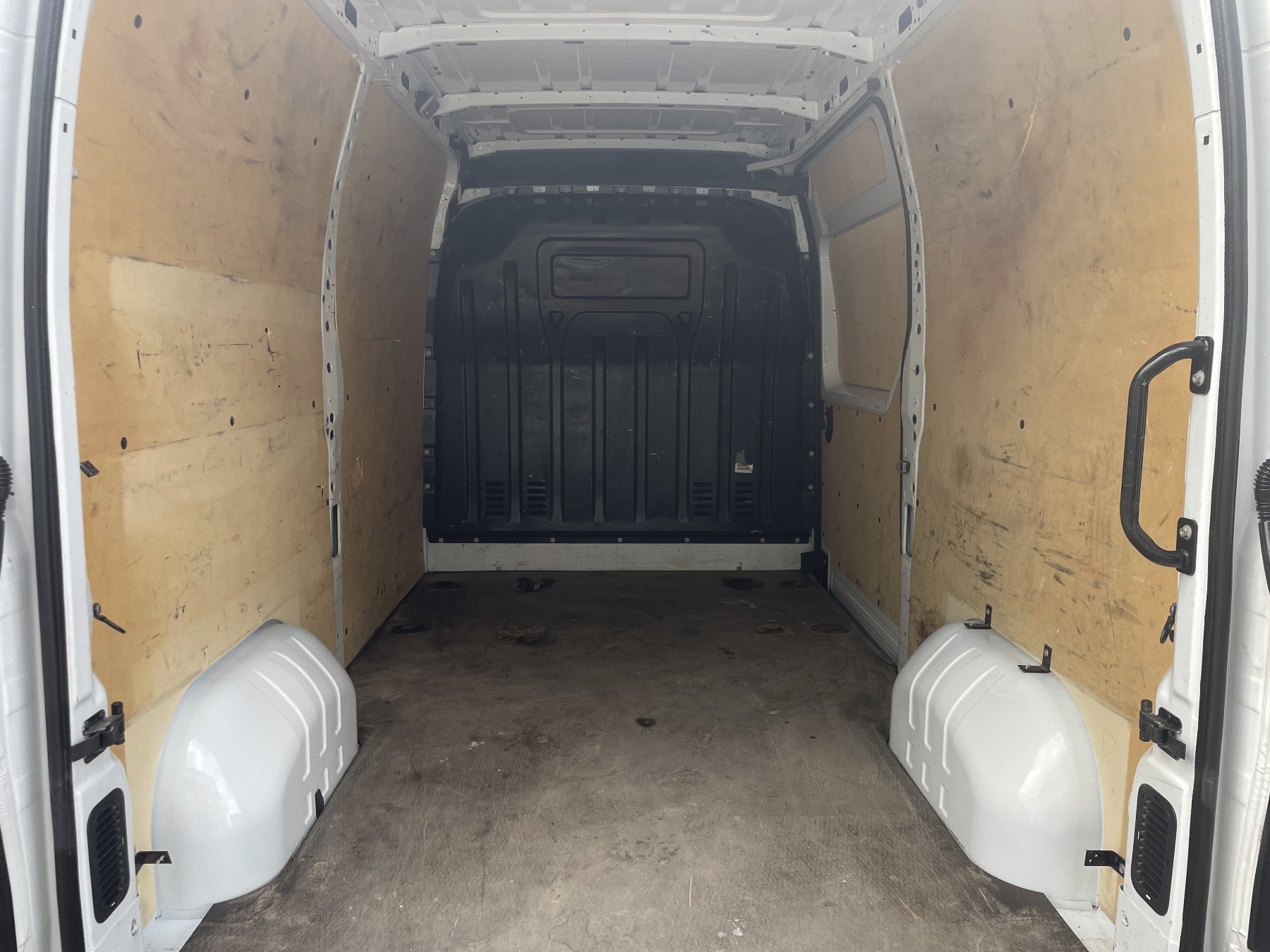 Bild 14 - Master KA dCi 135 L2H2 3,3t l