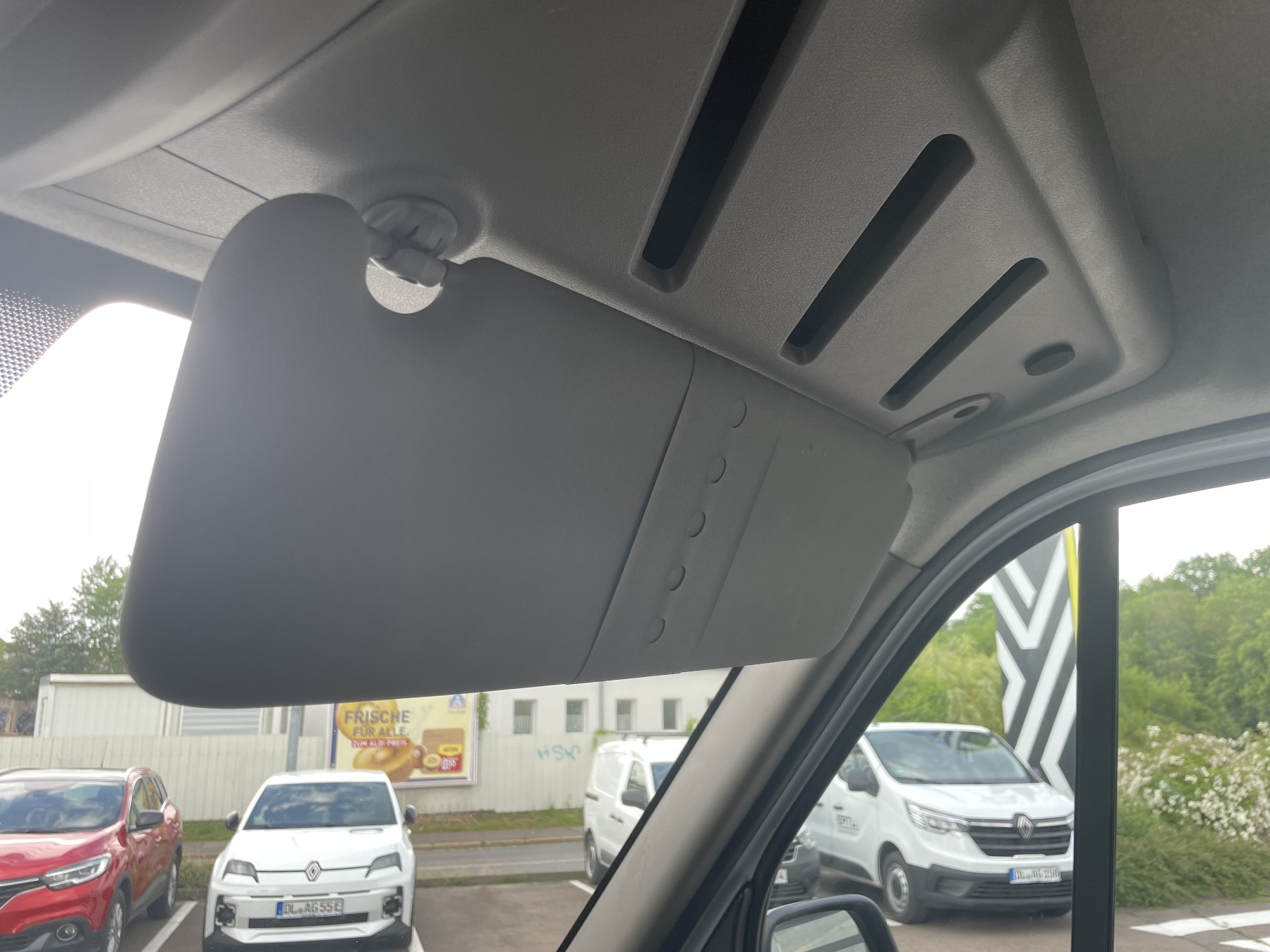 Bild 40 - Master KA dCi 135 L2H2 3,3t l