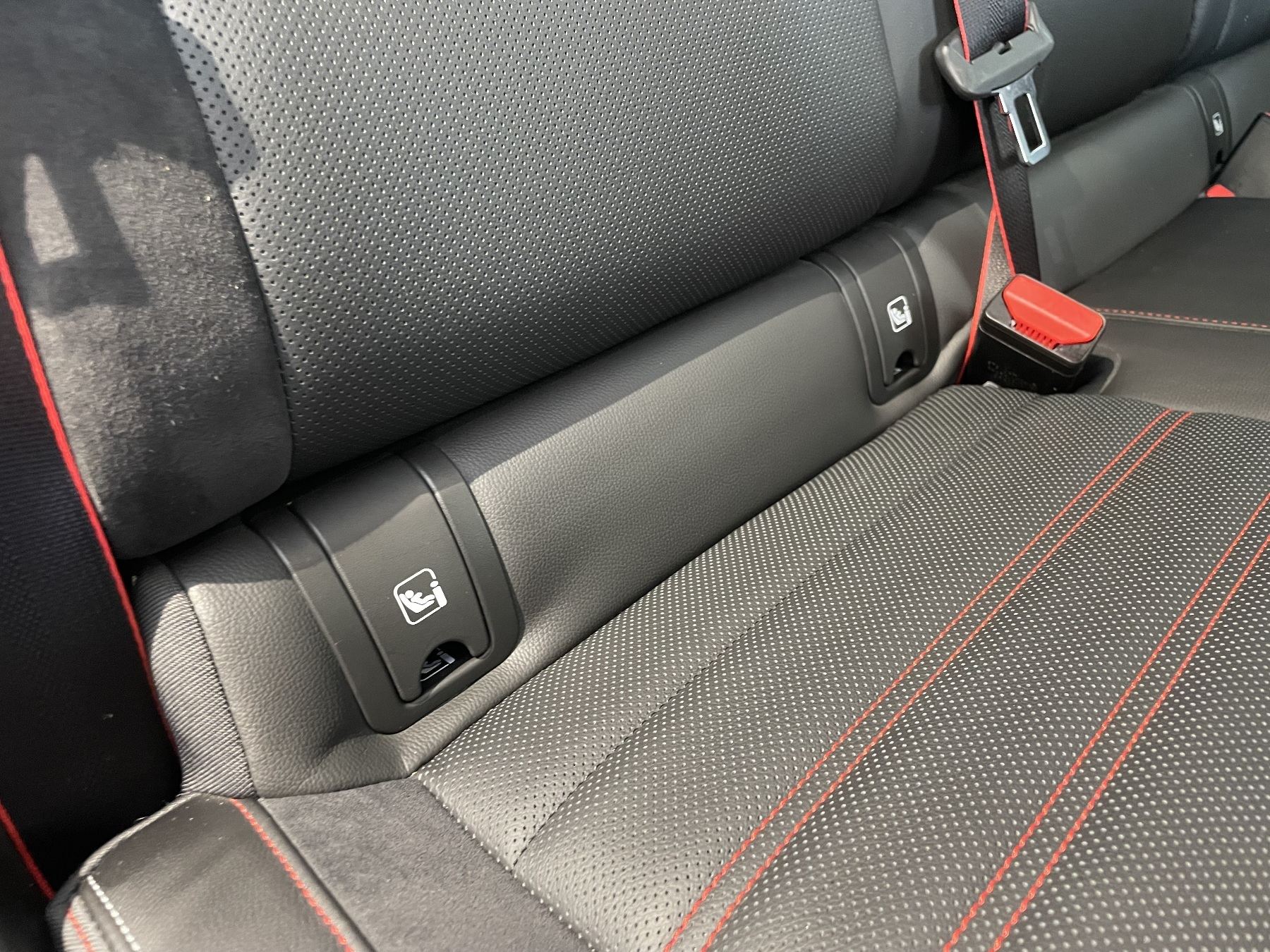 Bild 14 - Arkana 1.3 TCe 140 R.S. Line