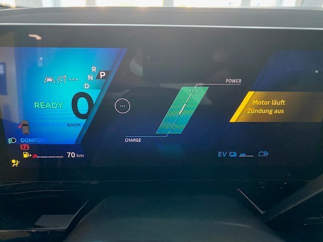 Bild 9 - Austral Full Hybrid E-Tech 200PS Techno