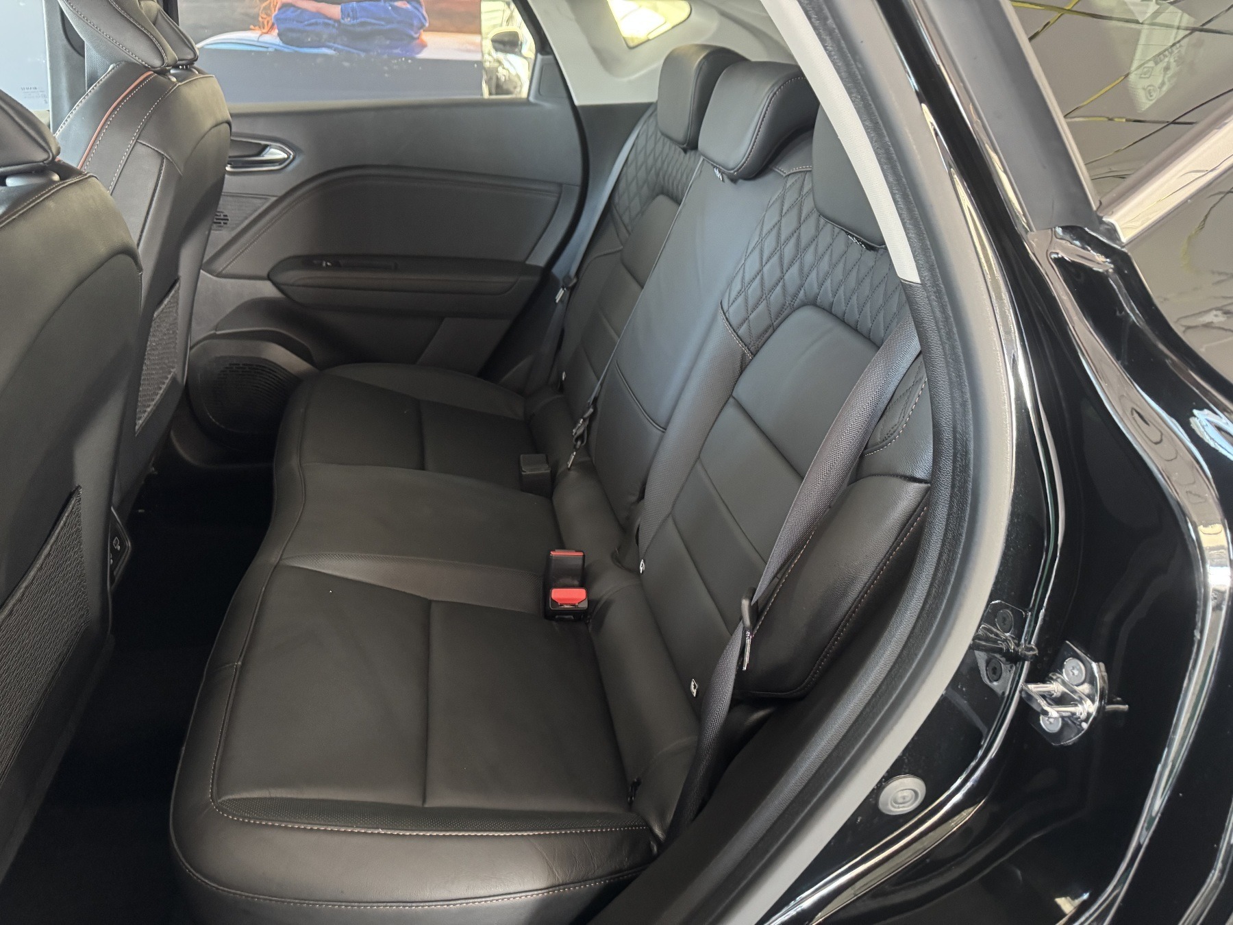 Bild 10 - Captur INITIALE PARIS E-TECH Plug-in 160 ABS ESP