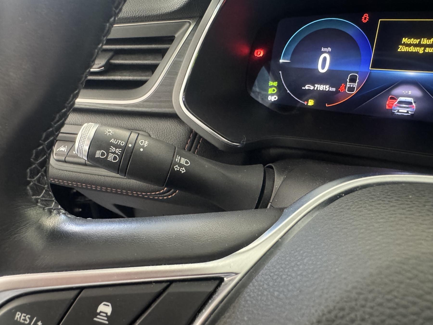 Bild 18 - Captur INITIALE PARIS E-TECH Plug-in 160 ABS ESP