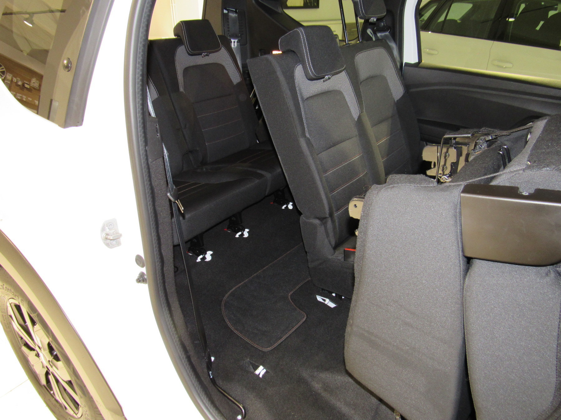 Bild 16 - Jogger 1.0 TCe 110 Extreme +