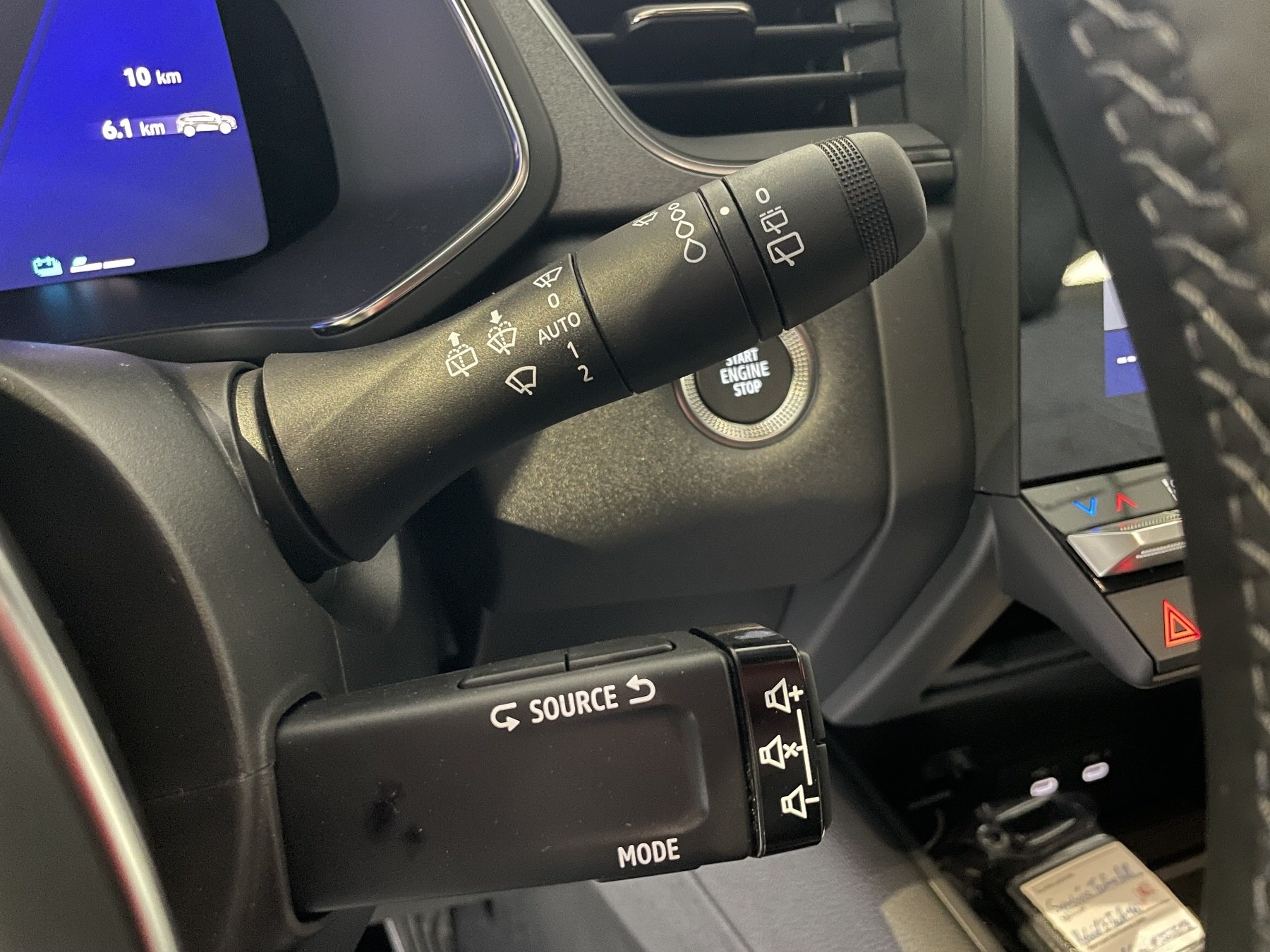 Bild 36 - Symbioz E-Tech 160PS Techno Full Hybrid