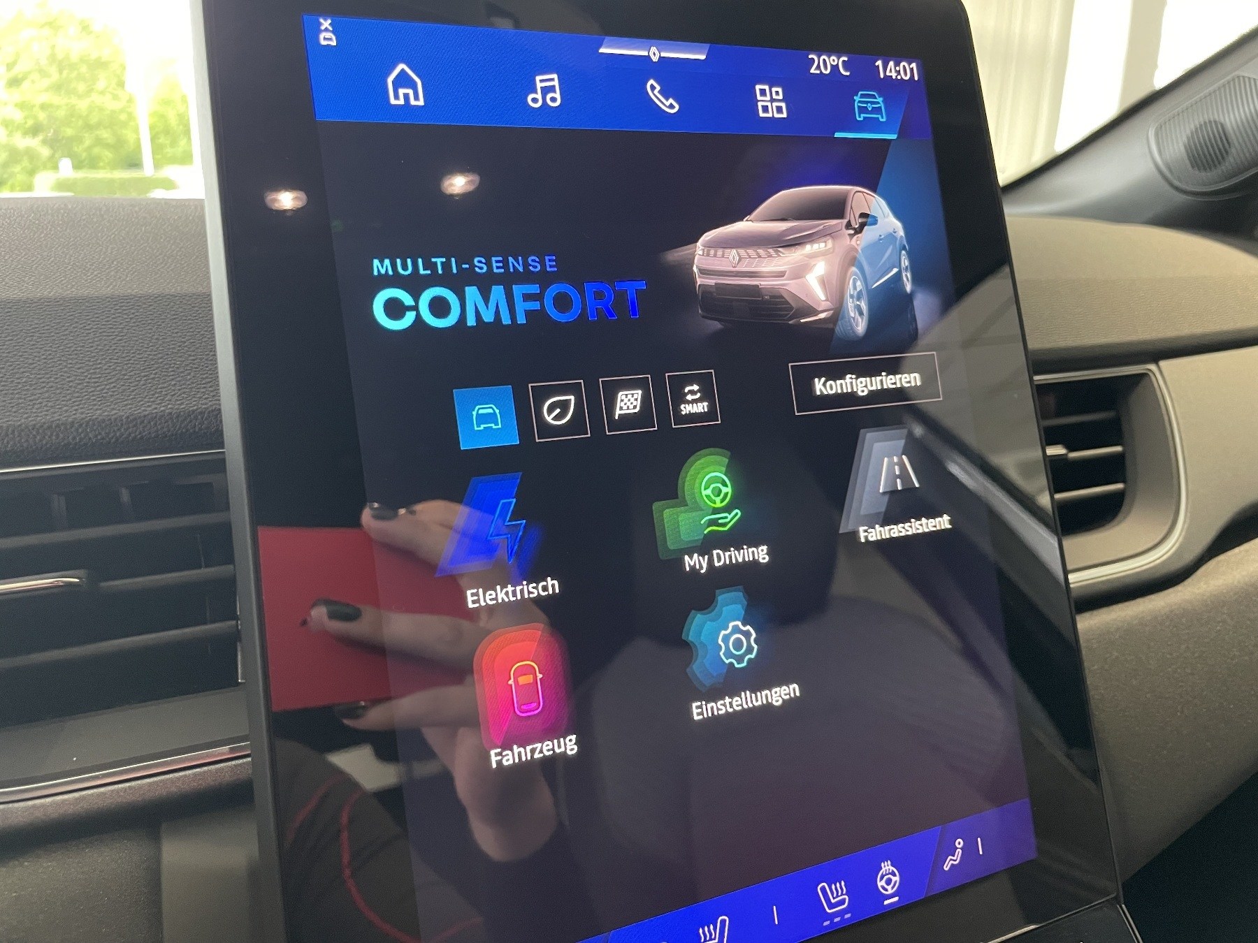 Bild 39 - Symbioz E-Tech 160PS Techno Full Hybrid