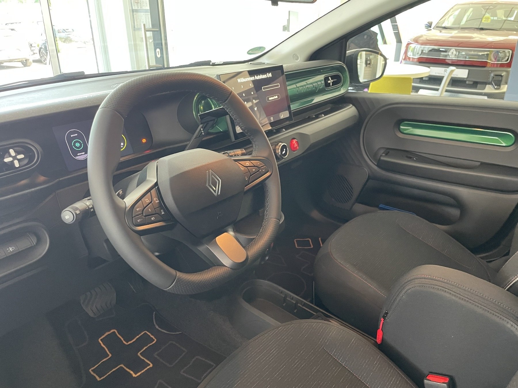Bild 34 - Twingo E-TECH elektrisch Techno 80hp Urban Range
