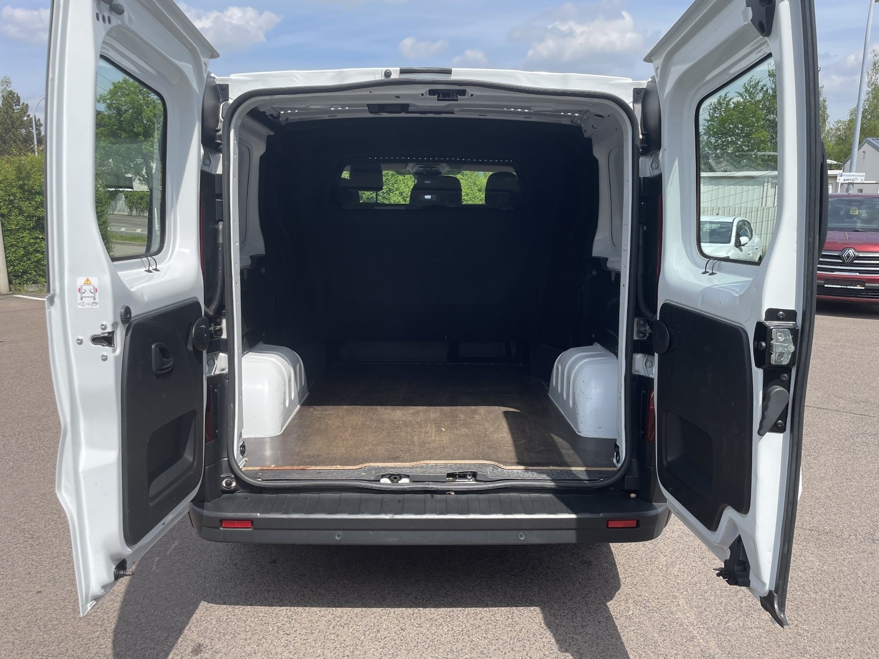 Bild 20 - Trafic 2.0 BLUE dCi 150 L1H1DK 3,0t Komfort