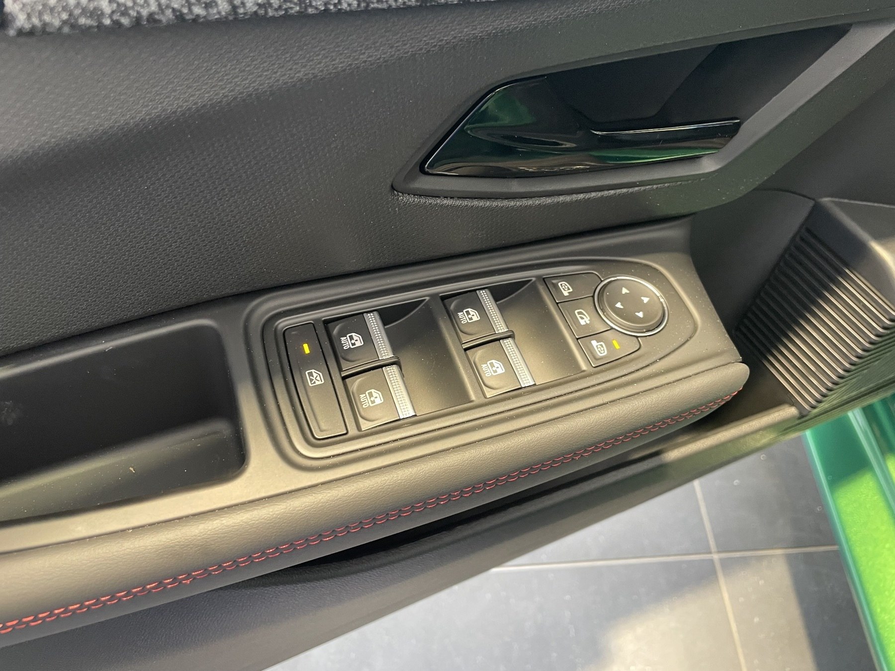 Bild 31 - Clio Techno TCe 115