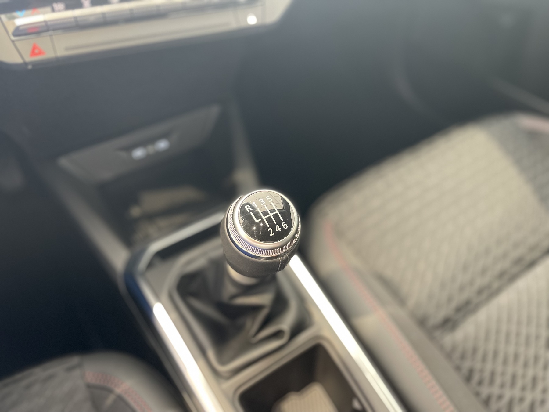 Bild 50 - Clio Techno TCe 115