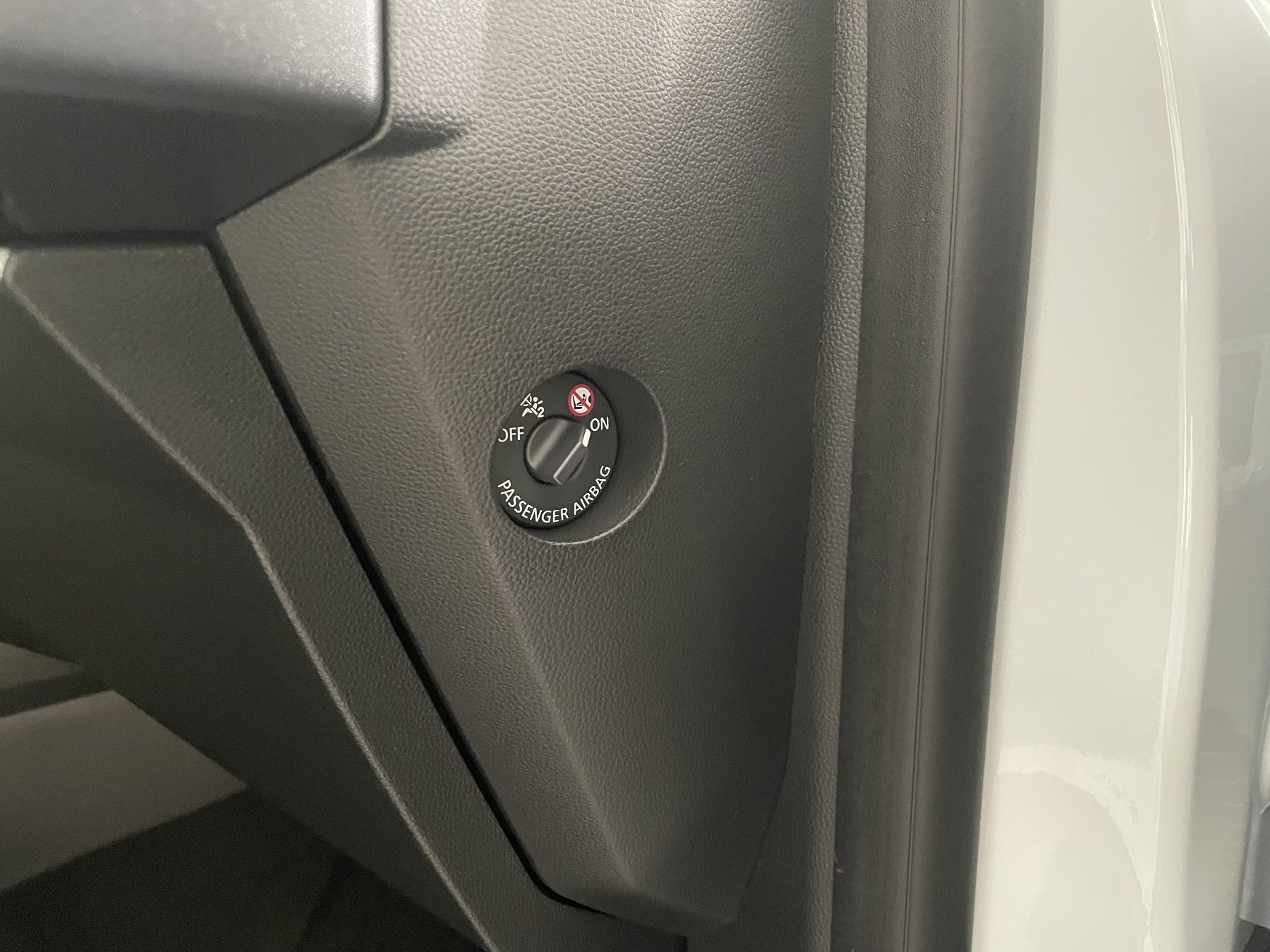 Bild 11 - Austral Esprit Alpine Full Hybrid E-Tech 200