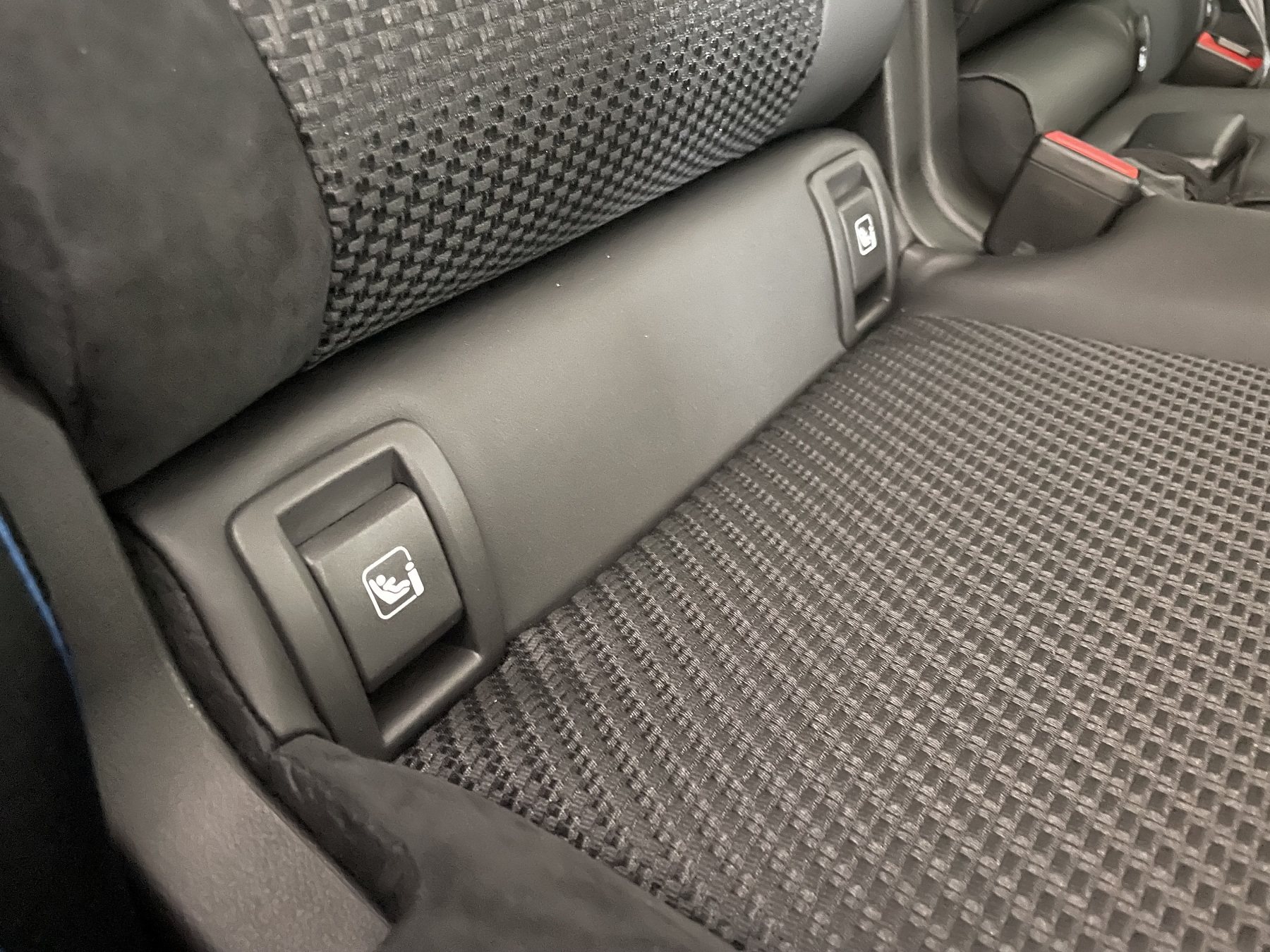 Bild 16 - Austral Esprit Alpine Full Hybrid E-Tech 200