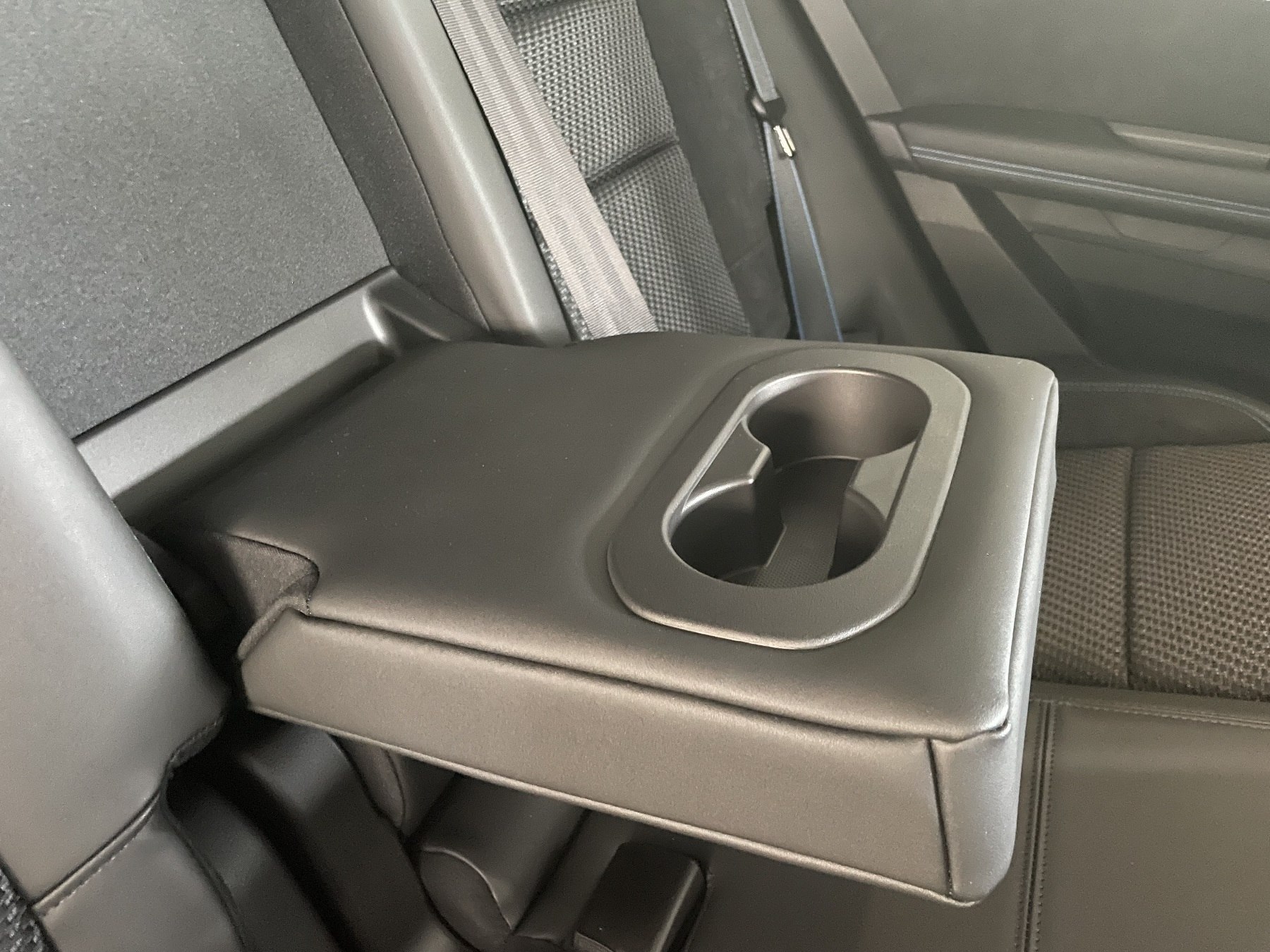 Bild 17 - Austral Esprit Alpine Full Hybrid E-Tech 200