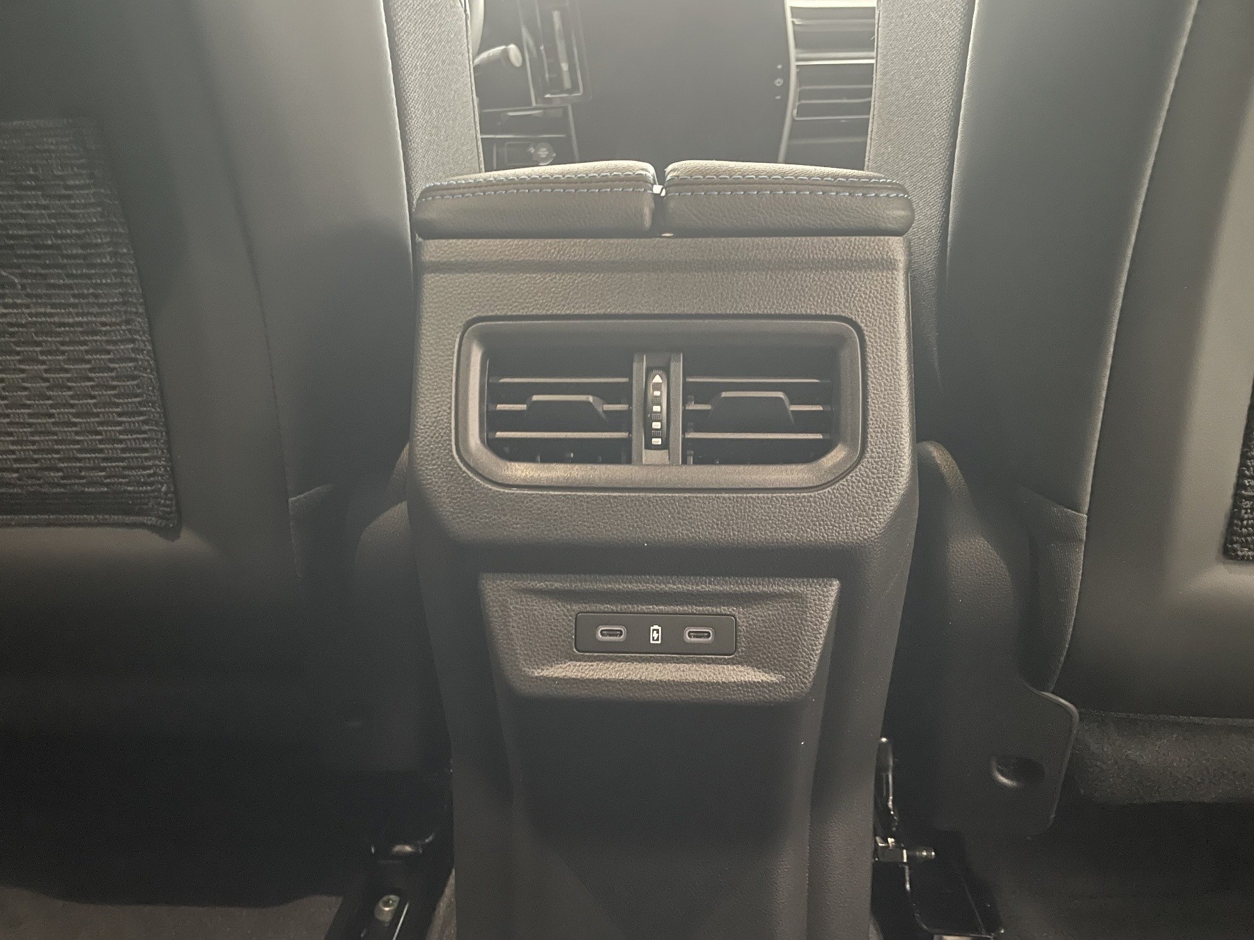 Bild 18 - Austral Esprit Alpine Full Hybrid E-Tech 200