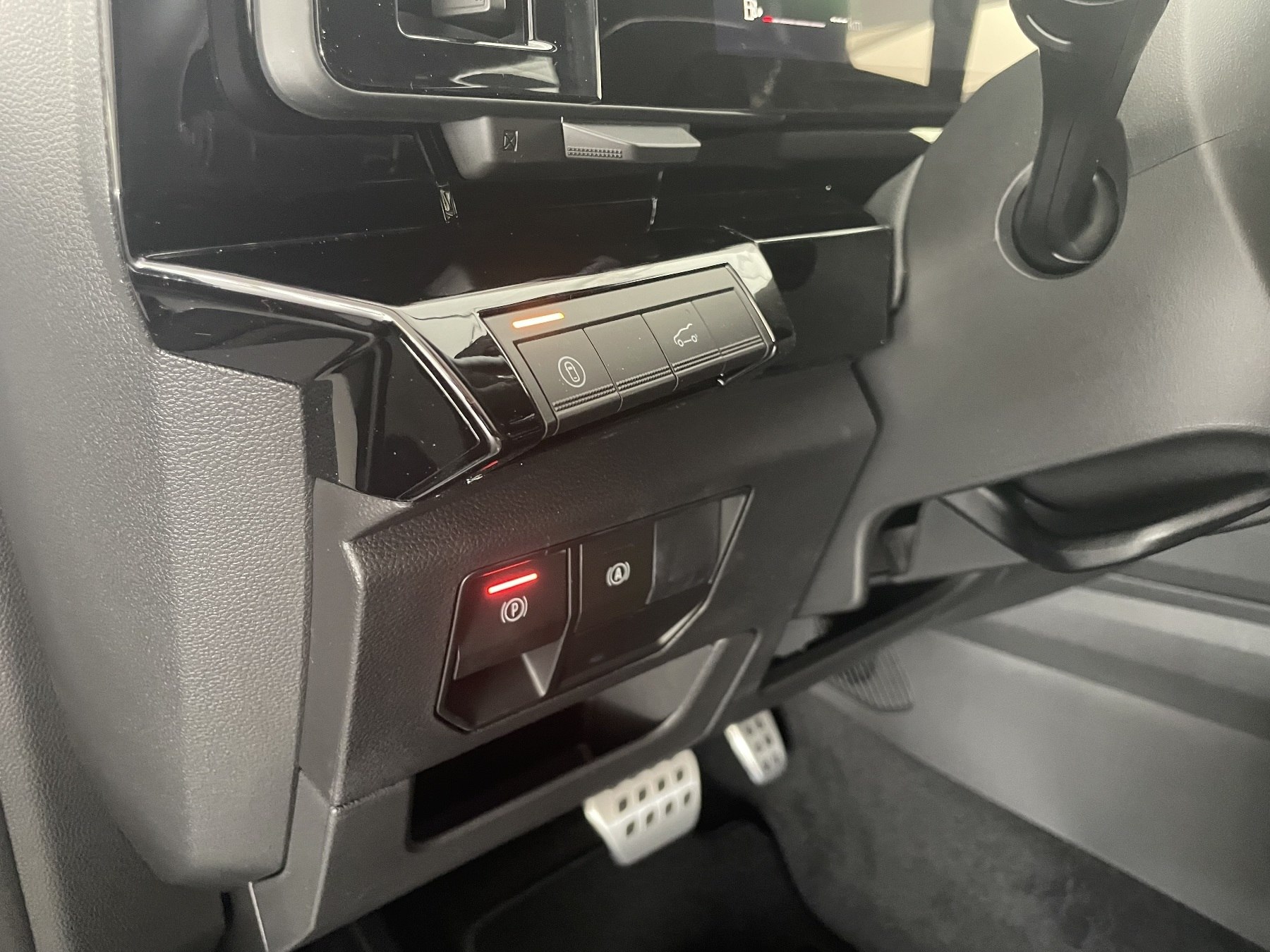 Bild 35 - Austral Esprit Alpine Full Hybrid E-Tech 200