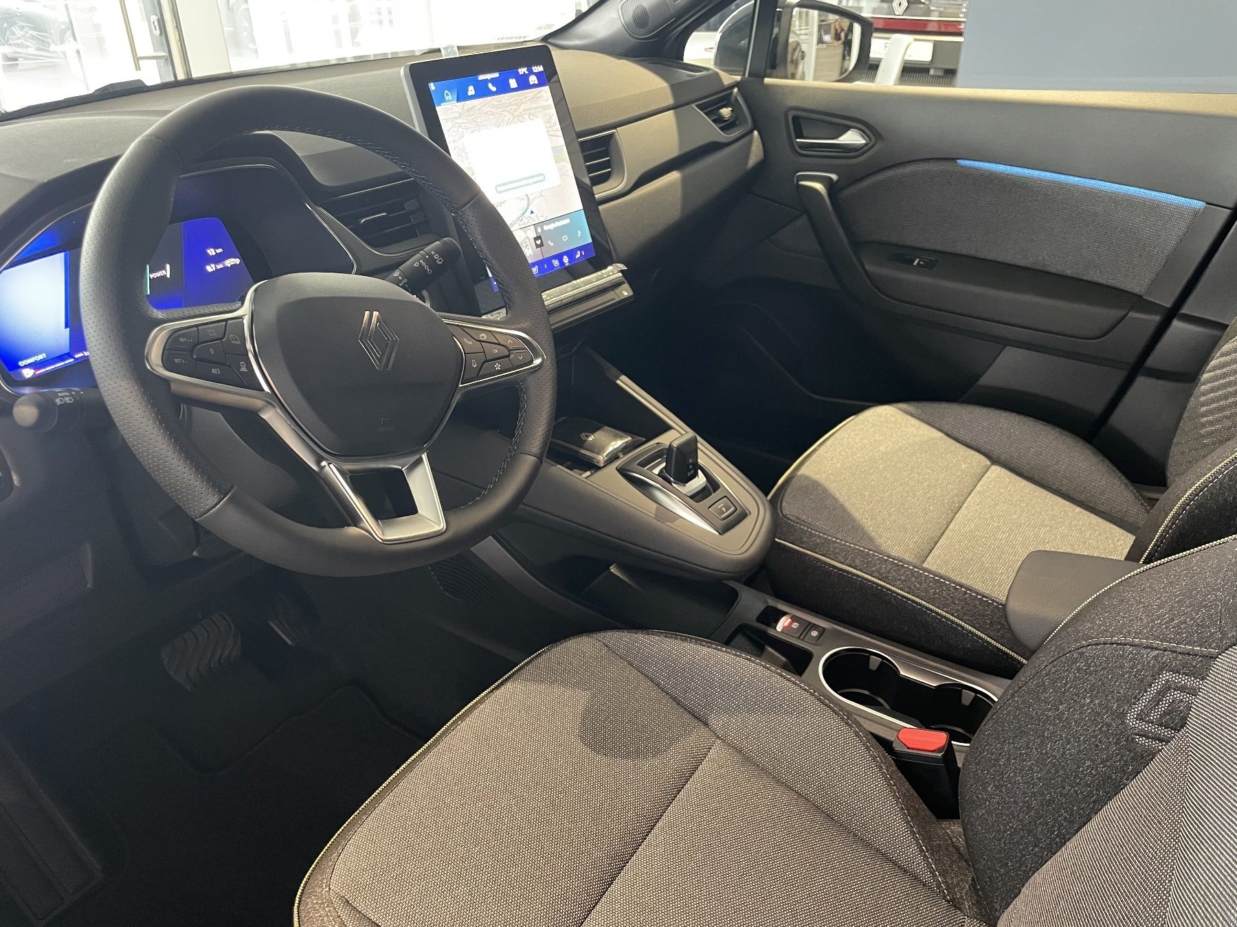 Bild 34 - Symbioz Techno Full Hybrid E-Tech 160