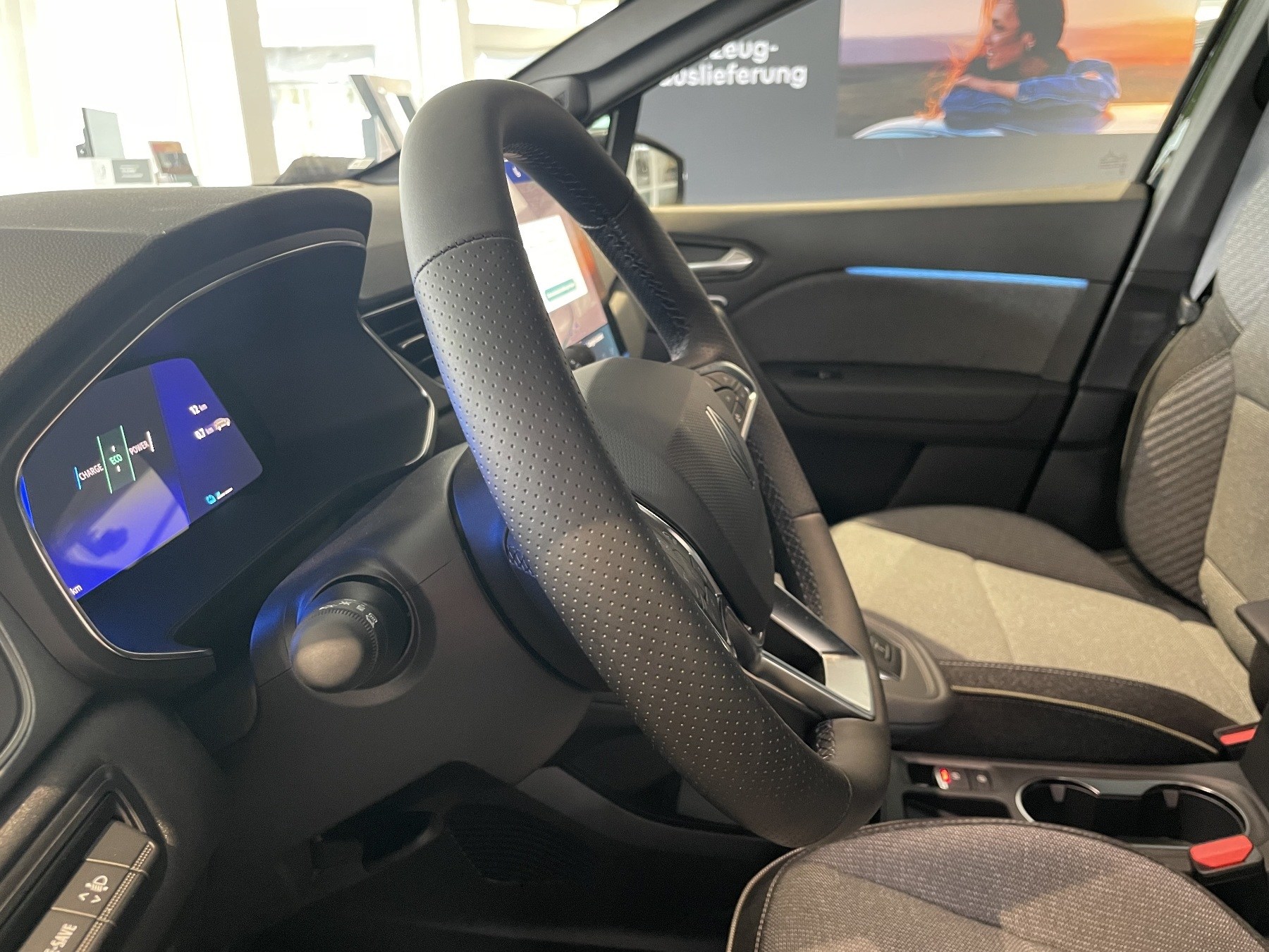 Bild 35 - Symbioz Techno Full Hybrid E-Tech 160